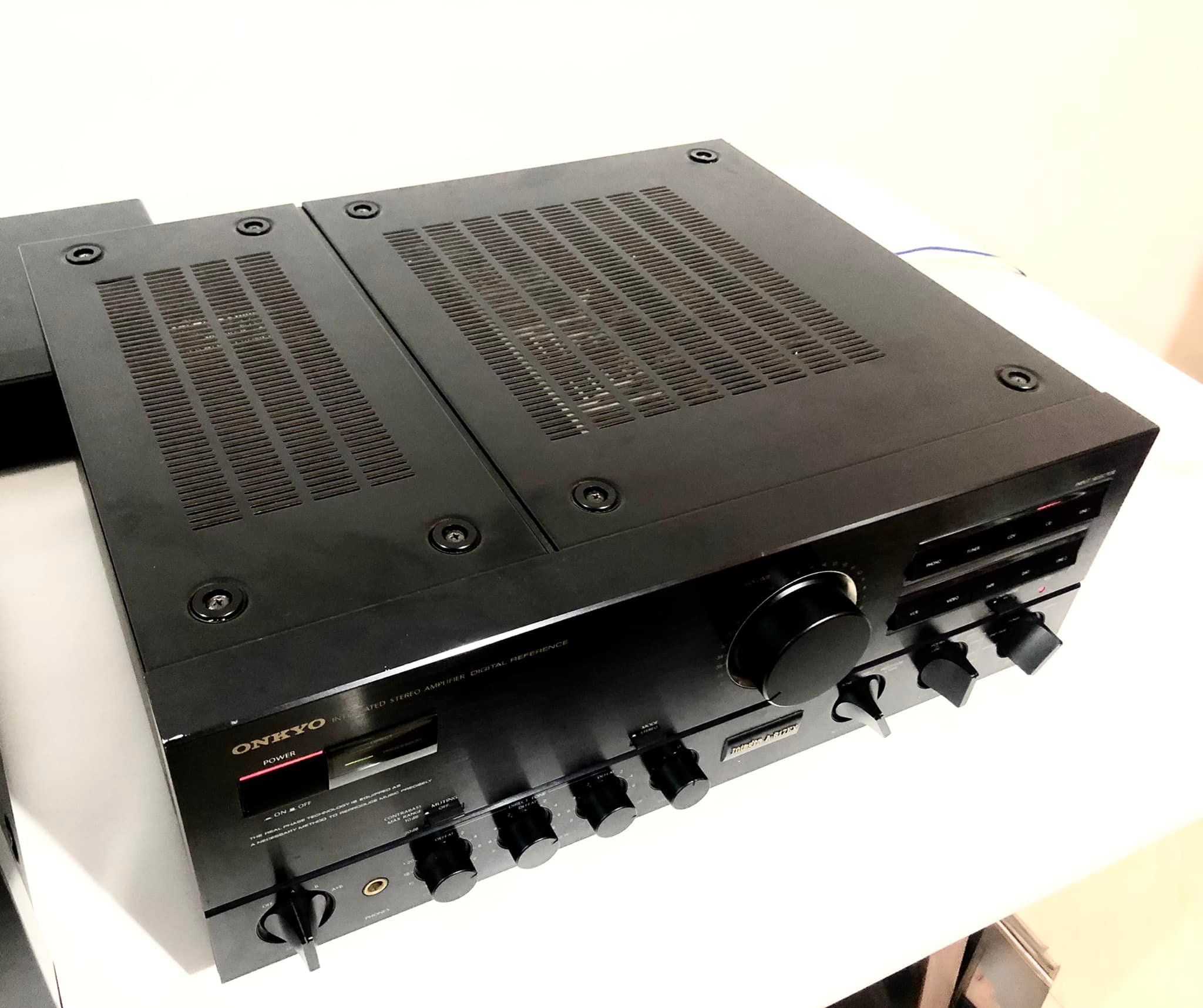 Onkyo Integra A-817GT vintage integrated amplifier for sale