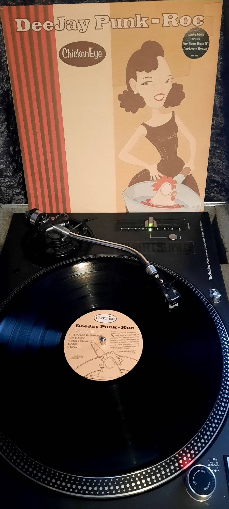LONDON FUNK ALLSTARS playing very funky jazzy breakbeat / trip hop