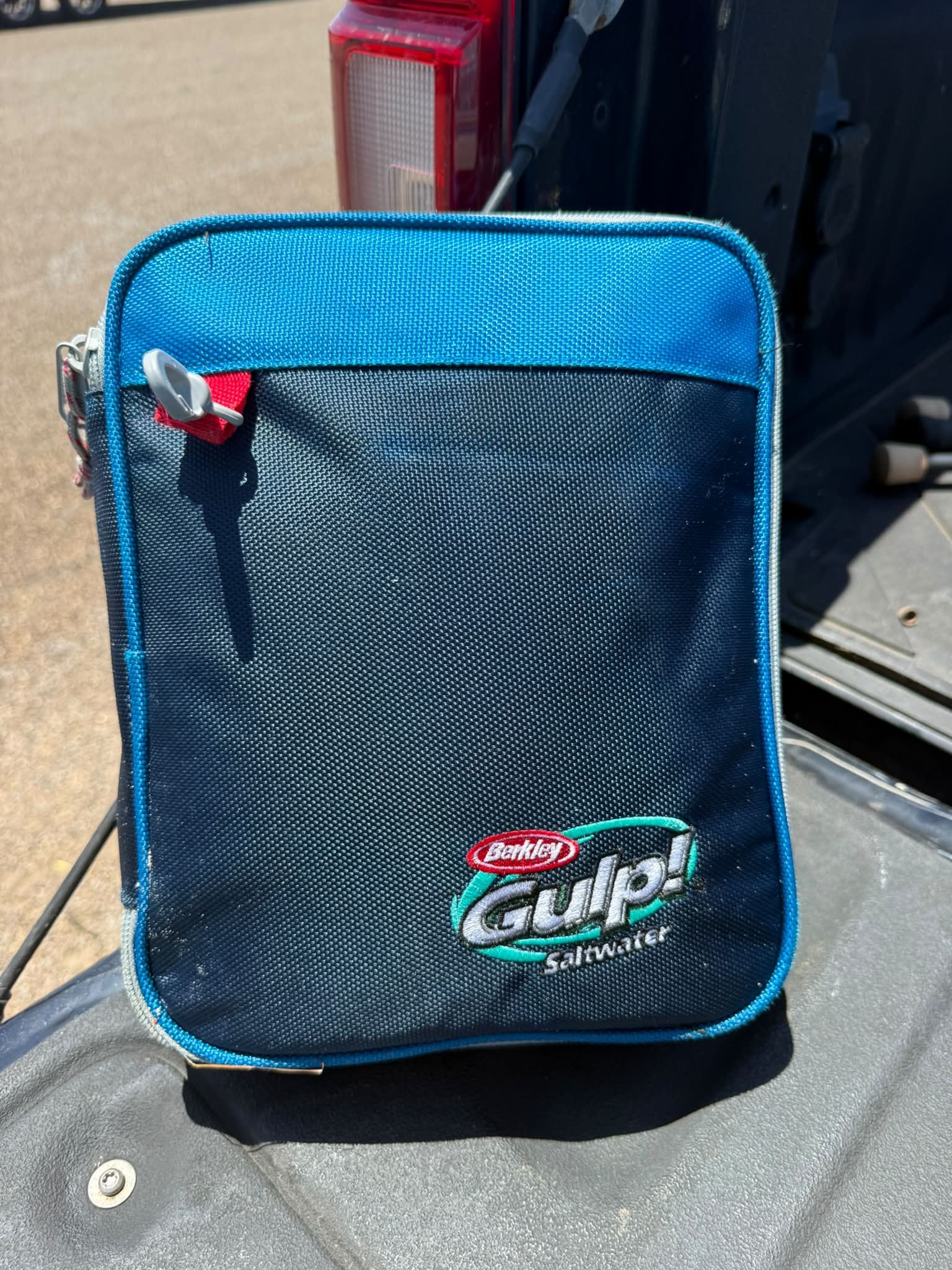 berkley gulp saltwater tackle bag 10-Jar Bait Folder This is 100 Berkley Gulp! Saltwater Grub -