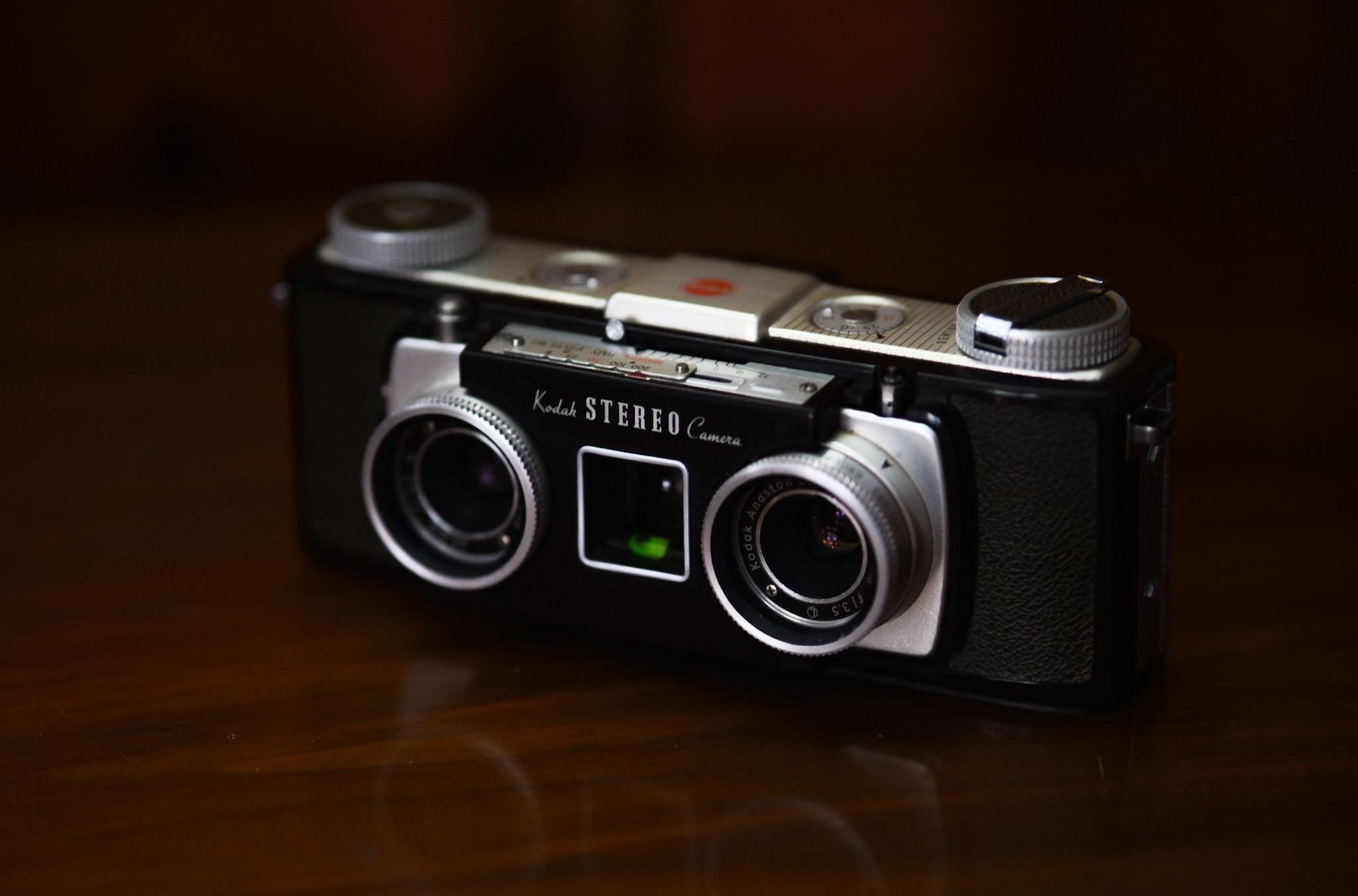 Kodak Stereo Camera: A User-Friendly 35mm Stereo Camera