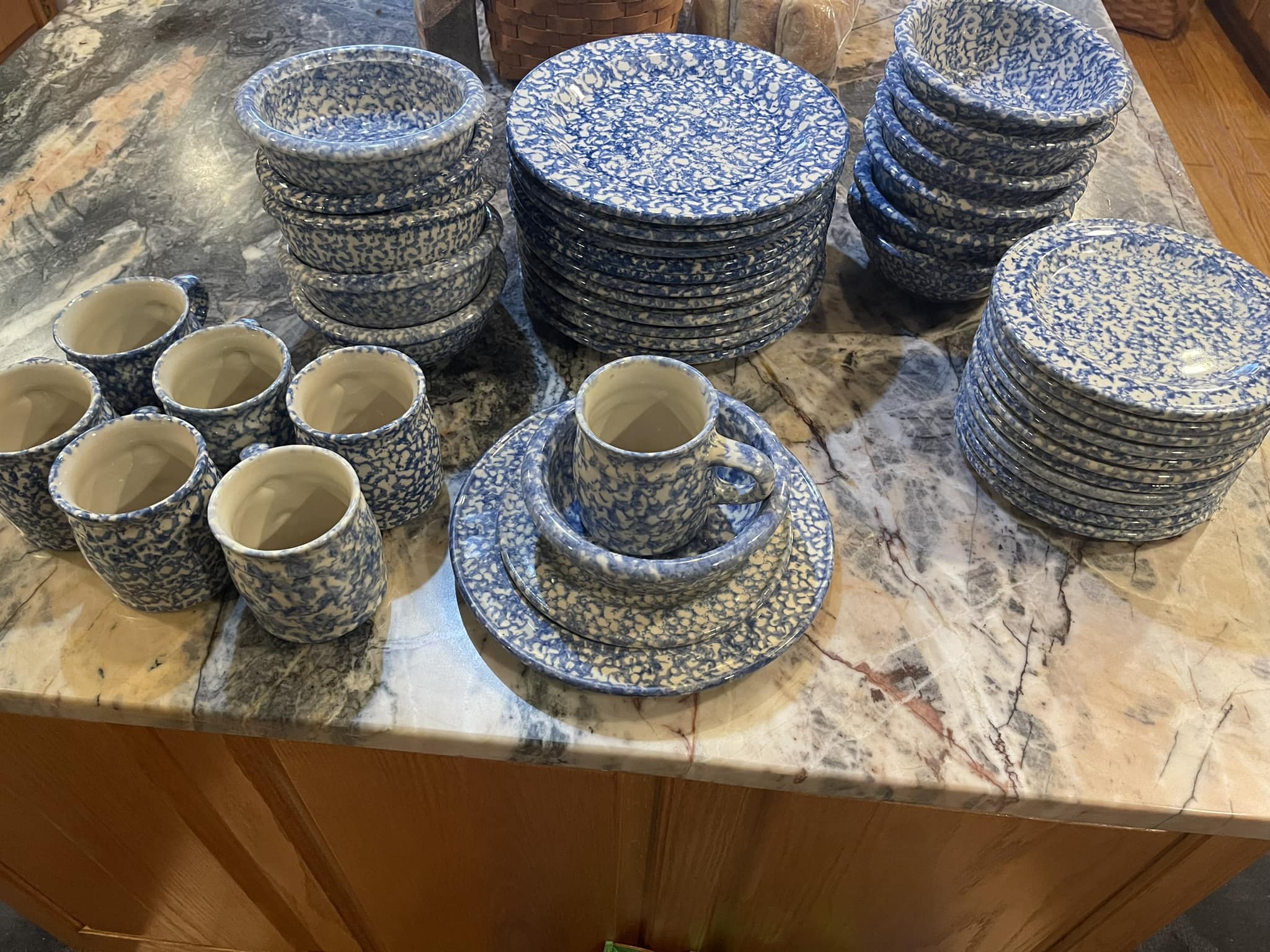 Up for sale is an a 16 piece complete stoneware white dinnerware