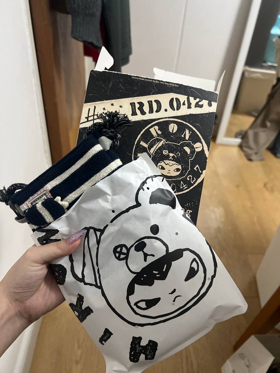 ayu.com様 Selling my *SECRET* Hirono Road Journal Mini Bag at $100SGD