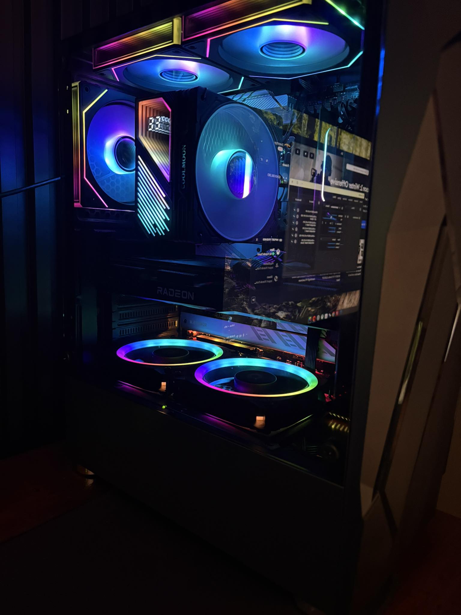 Ryzen 5 8500G PC build with XFX RX6700 graphics card