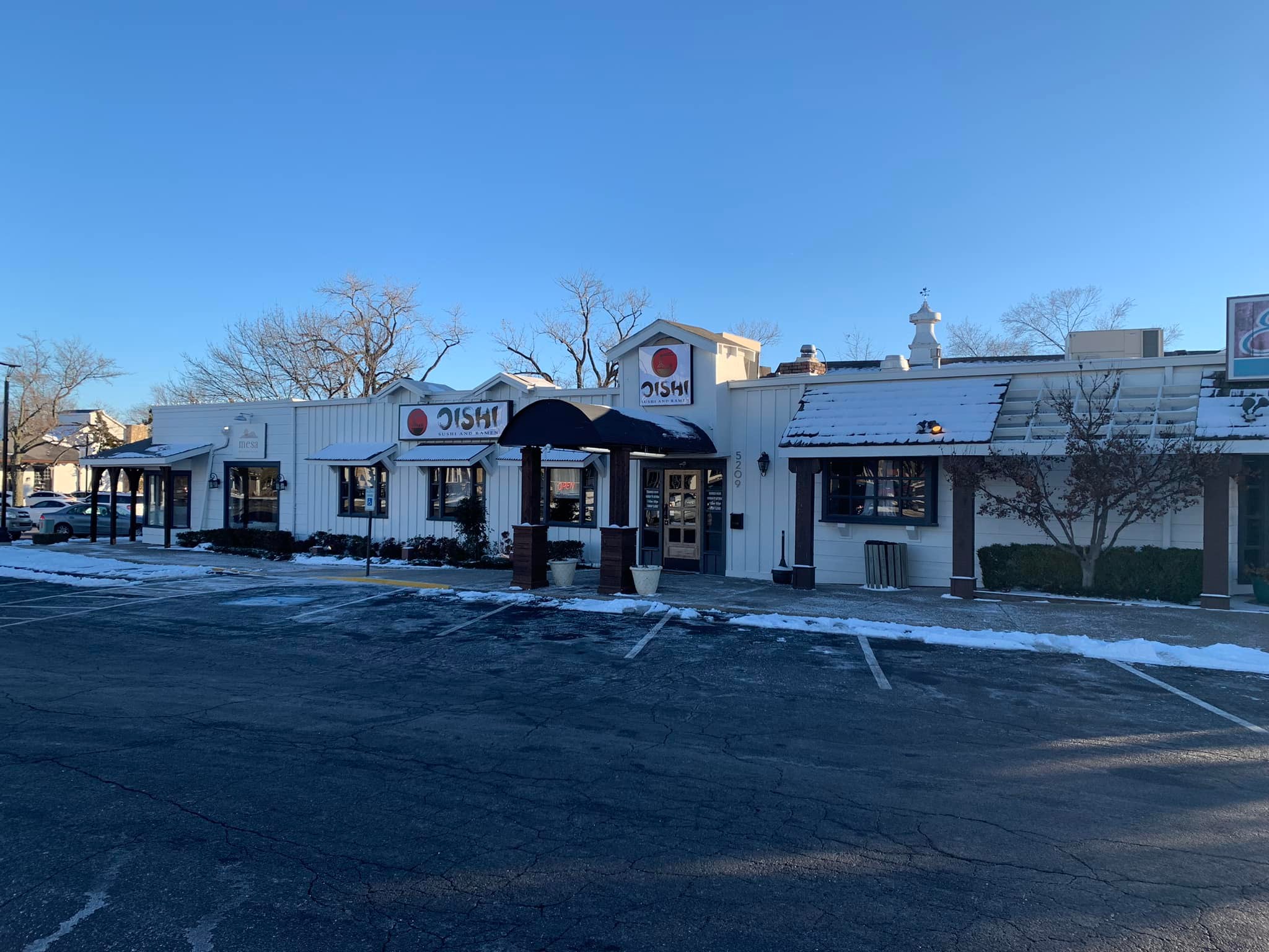 Oishi Sushi & Ramen review at 51st and Sheridan