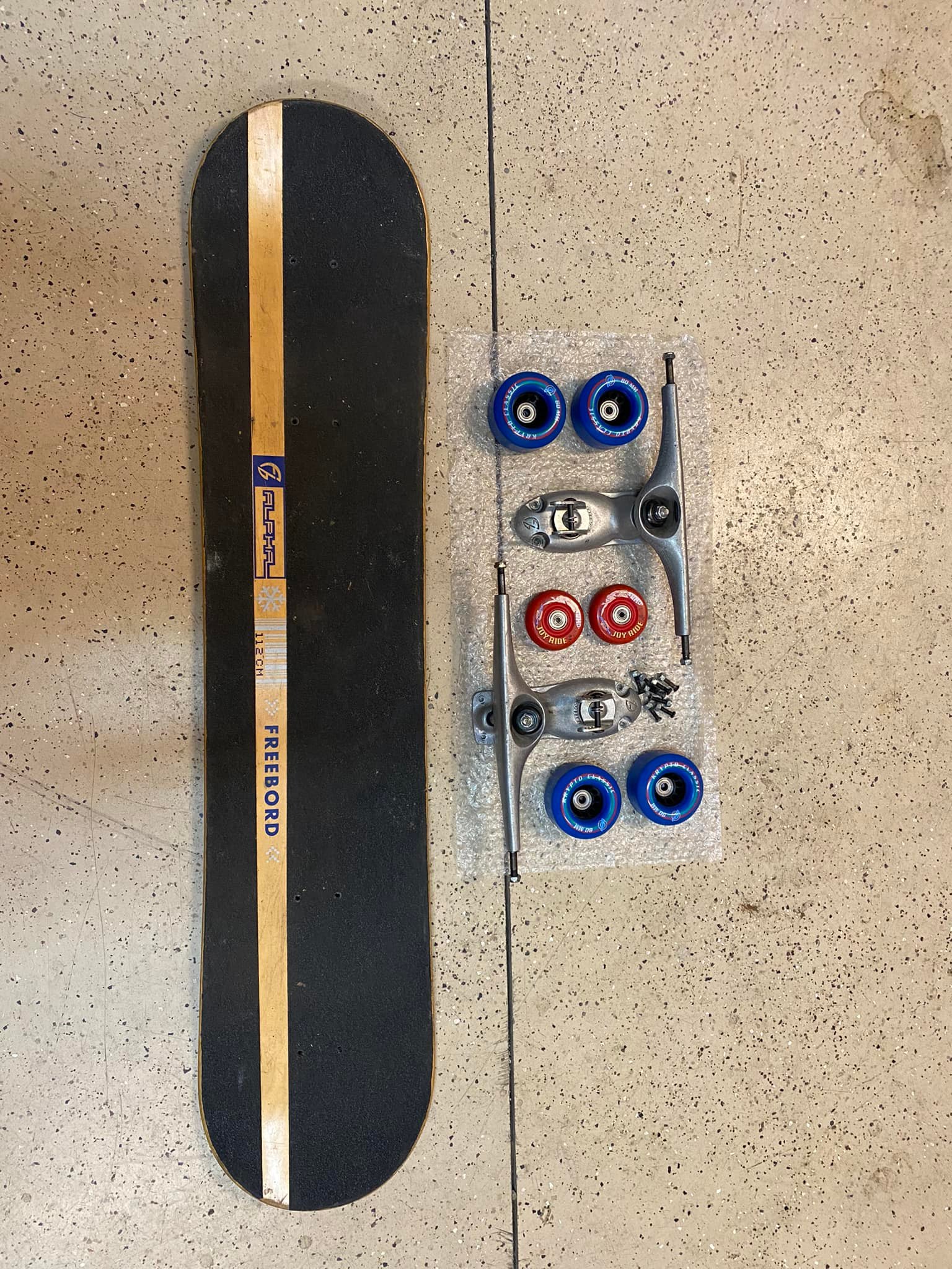 CAPiTA Thunderstick - 153cm Snowboard with Union Flite Pro 