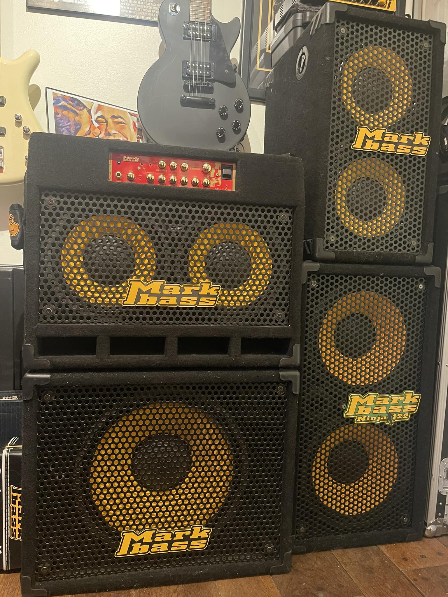 Is Mark Bass Combo Head II with 12