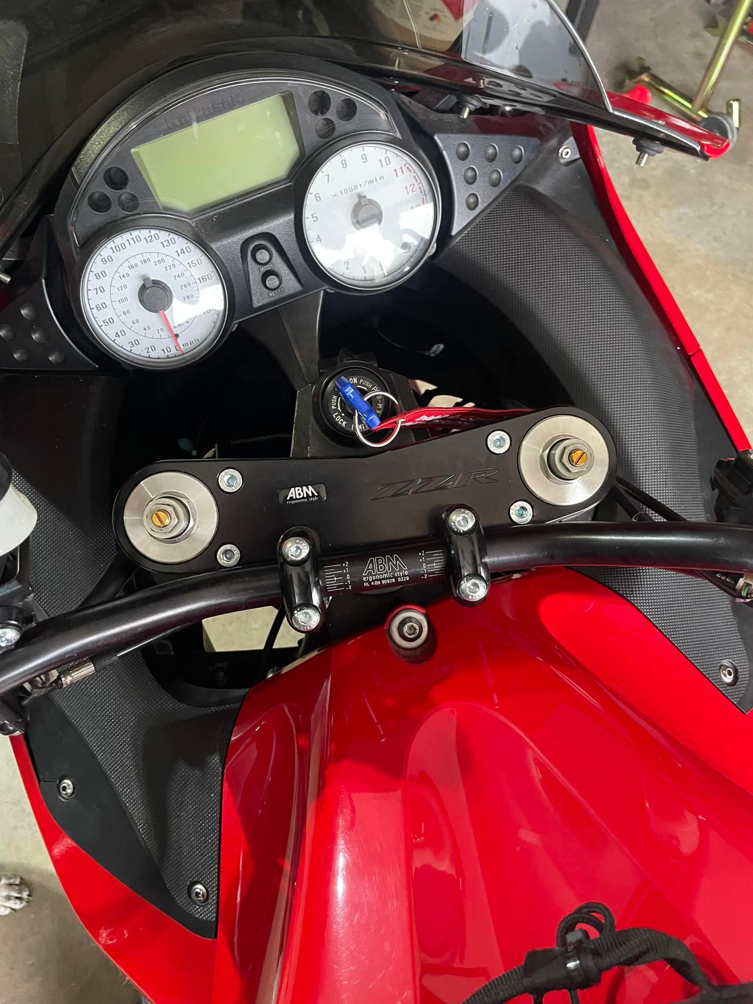 kit complet abm streetbike kawasaki zzr 1400 06-11 (abs) (100689