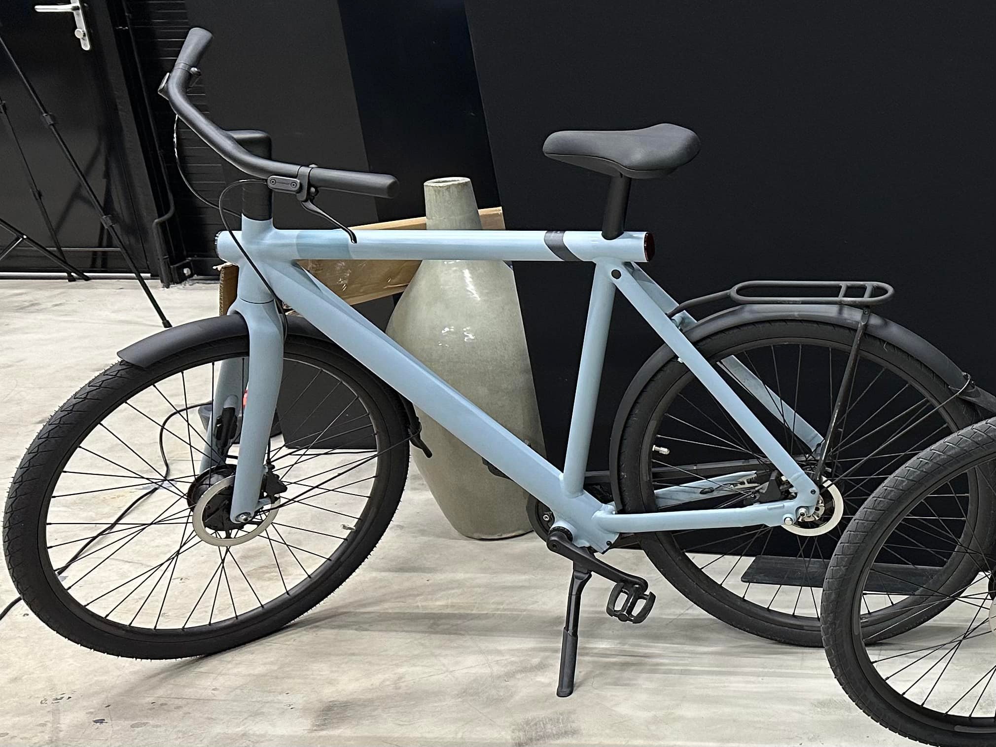 VanMoof S3 2021 model for sale with FindMy functionality