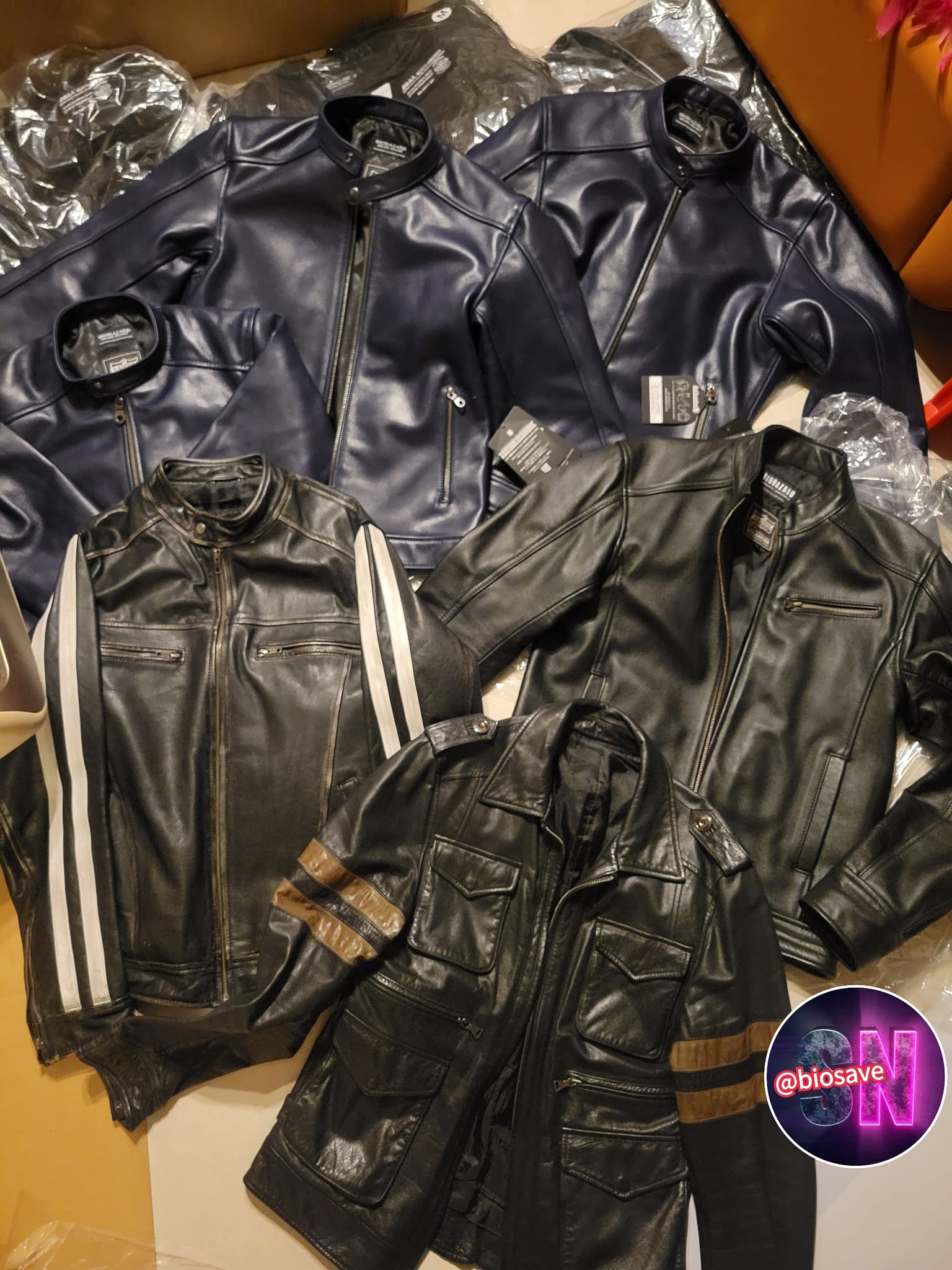 BIOHAZARD FOREVER! The official LEON S. KENNEDY D.S.O. leather 
