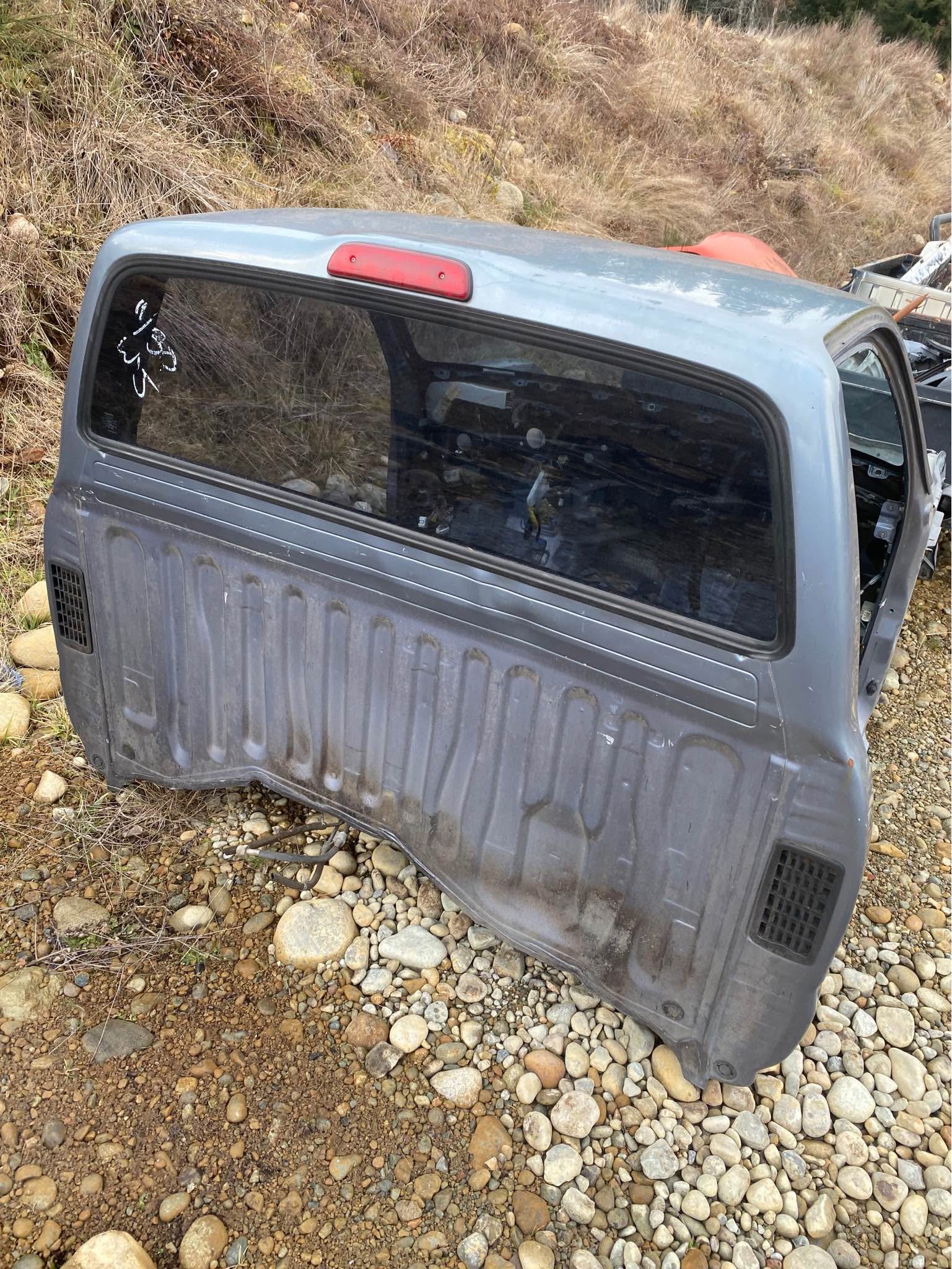 Right Rear Quarter Glass For 1989-1995 Toyota Pickup Extended Cab – Movable, Tempered Replacement 8 thumbnail image