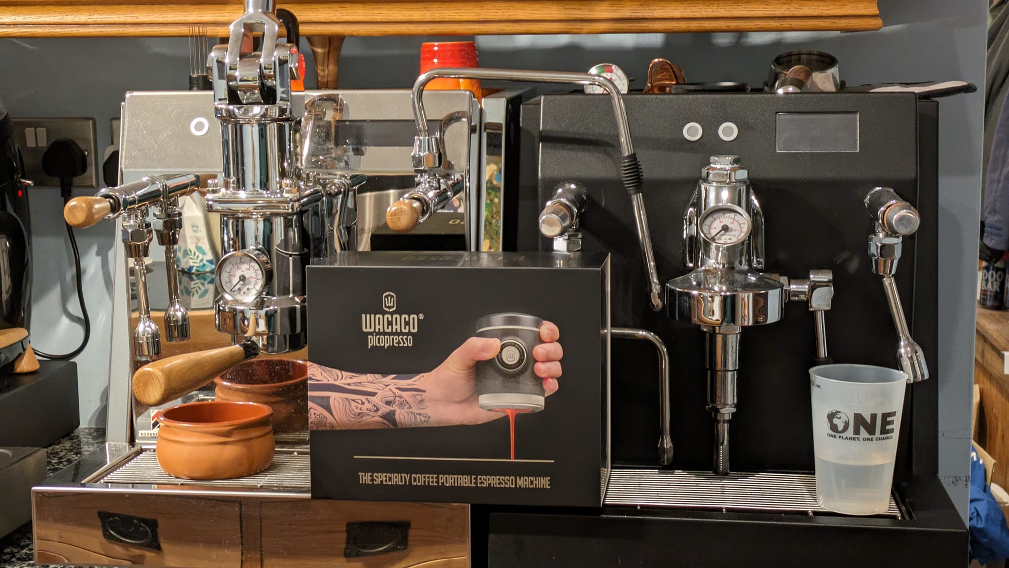 The Cafflano Kompresso is super popular for anyone who needs a lightweight, travel-proof espresso maker But is it worth the money