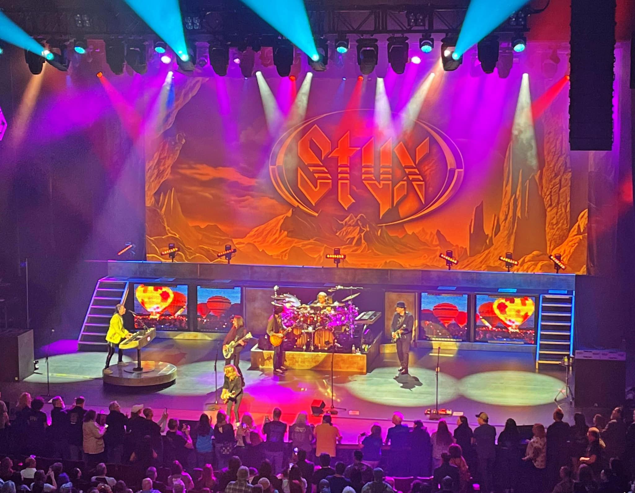 Thirty years ago tonight I played the final show of the1996 Styx