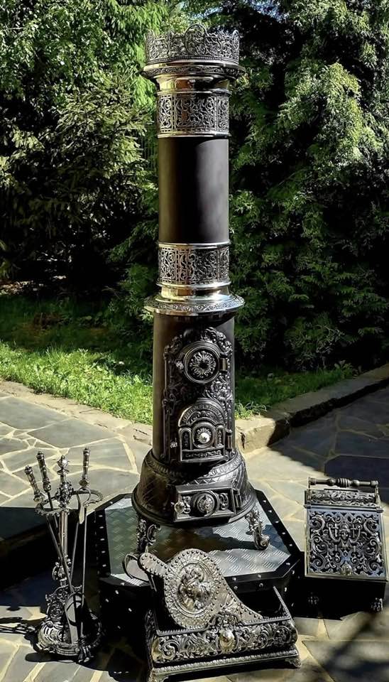 Antique Scandinavian cast iron stove Jernstoberiet restored