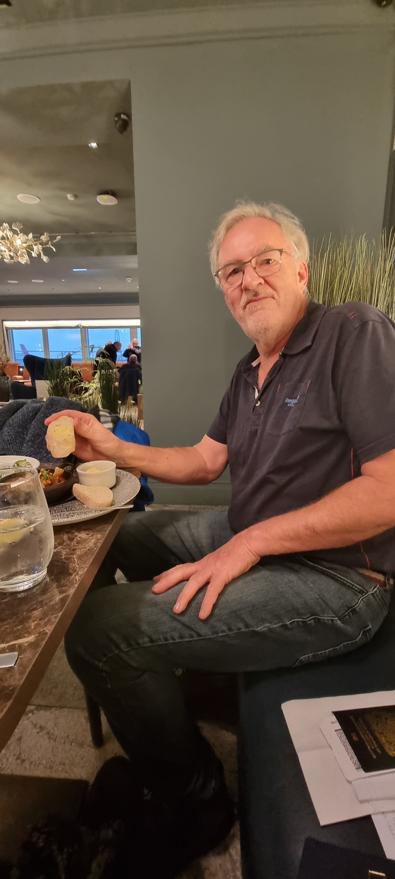 Steve Pywell - Heathrow... whistler bound? | Facebook