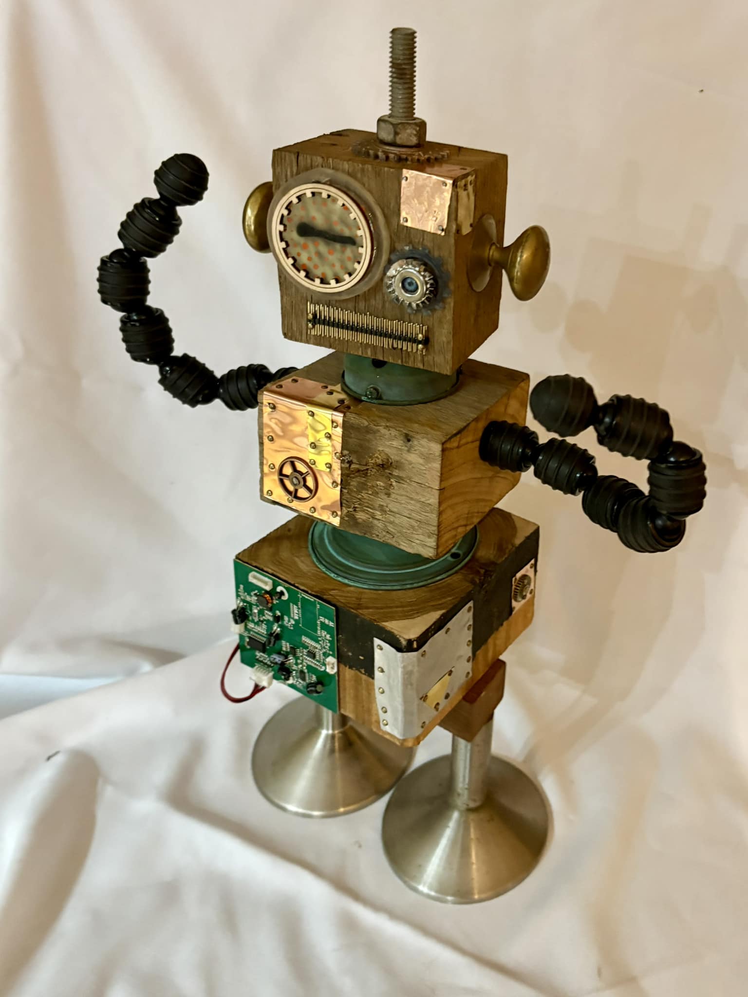 I created a steampunk robot using the base of Z blobs mech and a