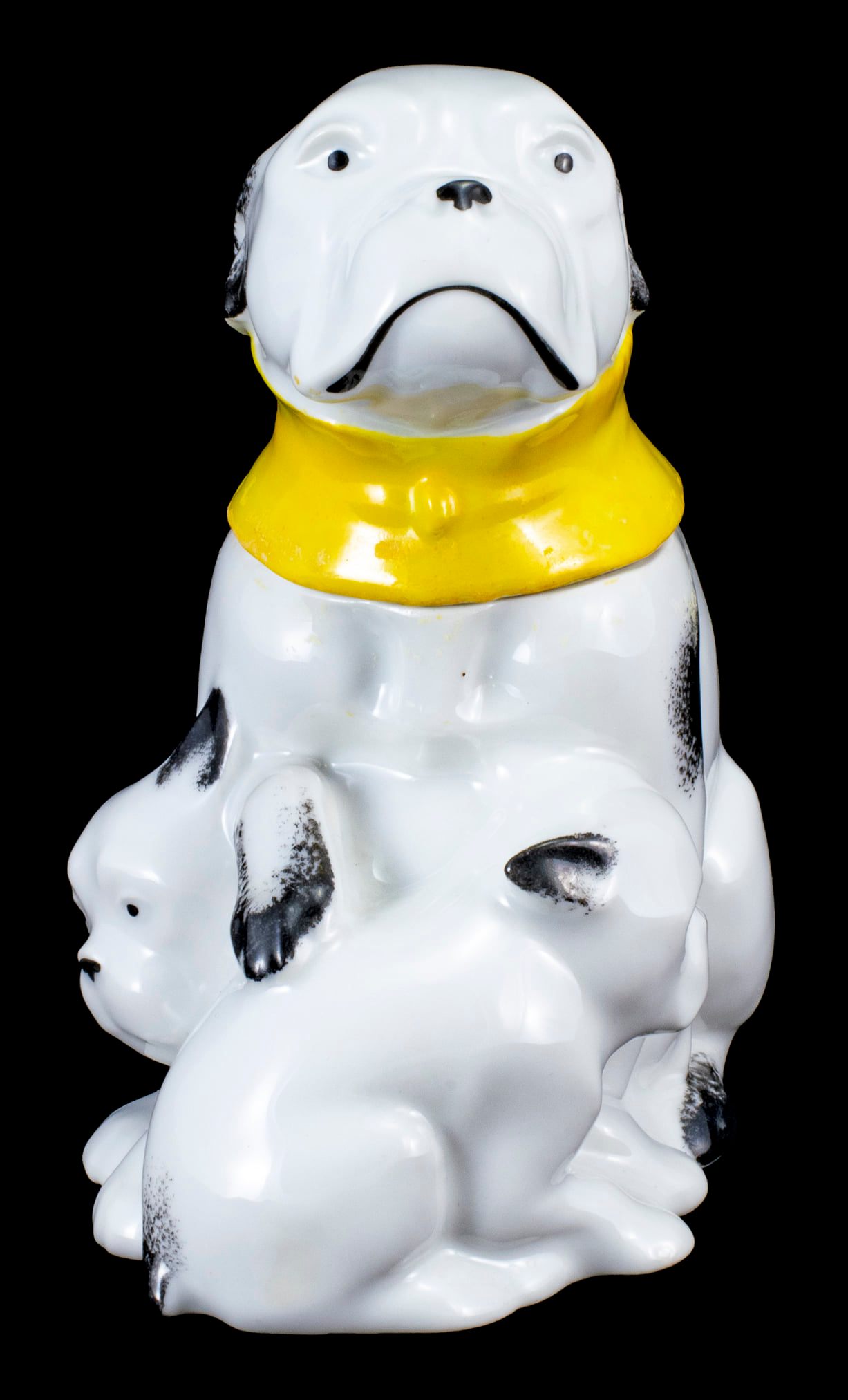 Édouard-Marcel Sandoz Bonbonnière Bull-Dog. Some have referred to