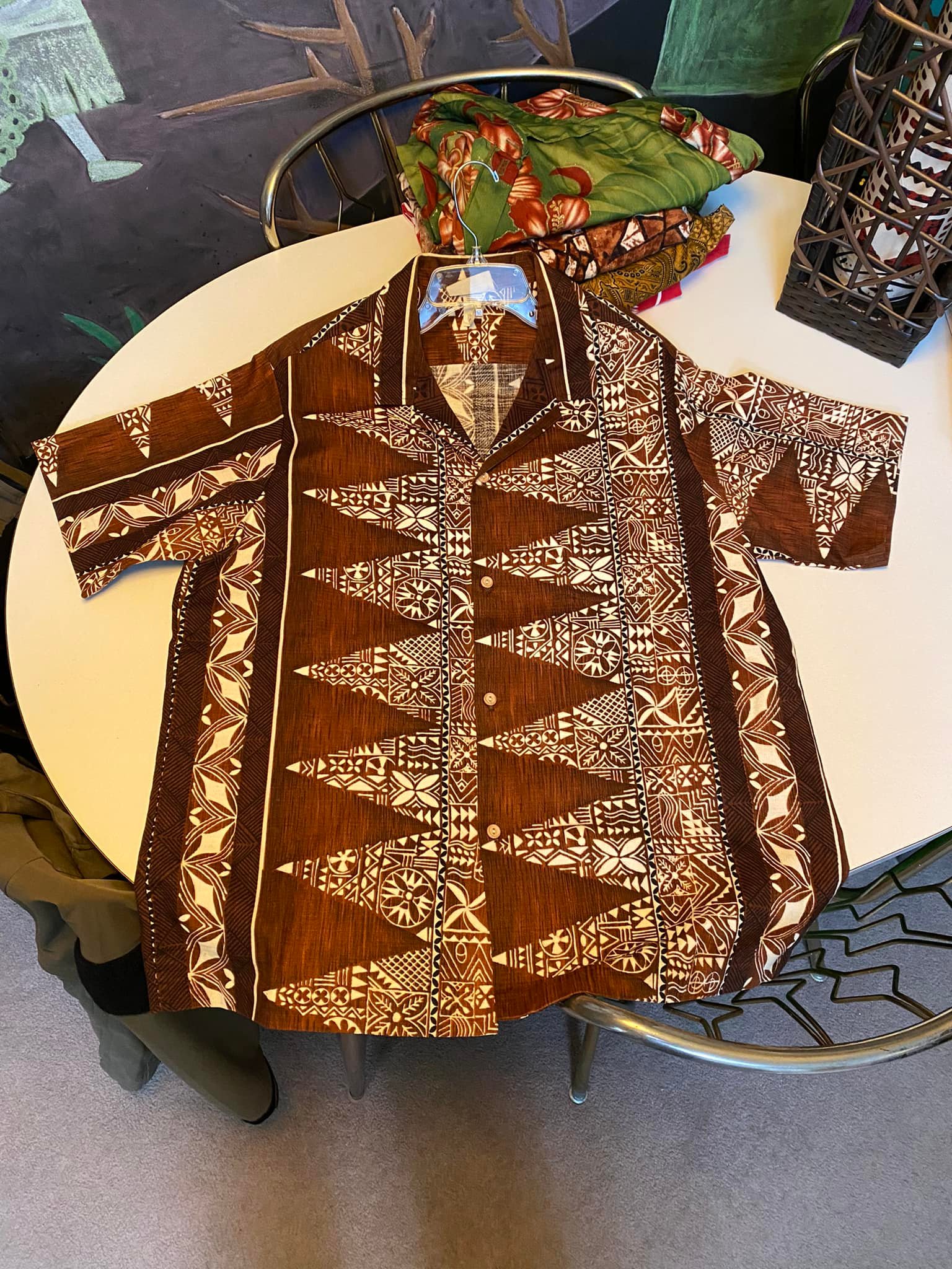 What are the opinions on Tapa cloth Hawaiian shirts from Tapa 