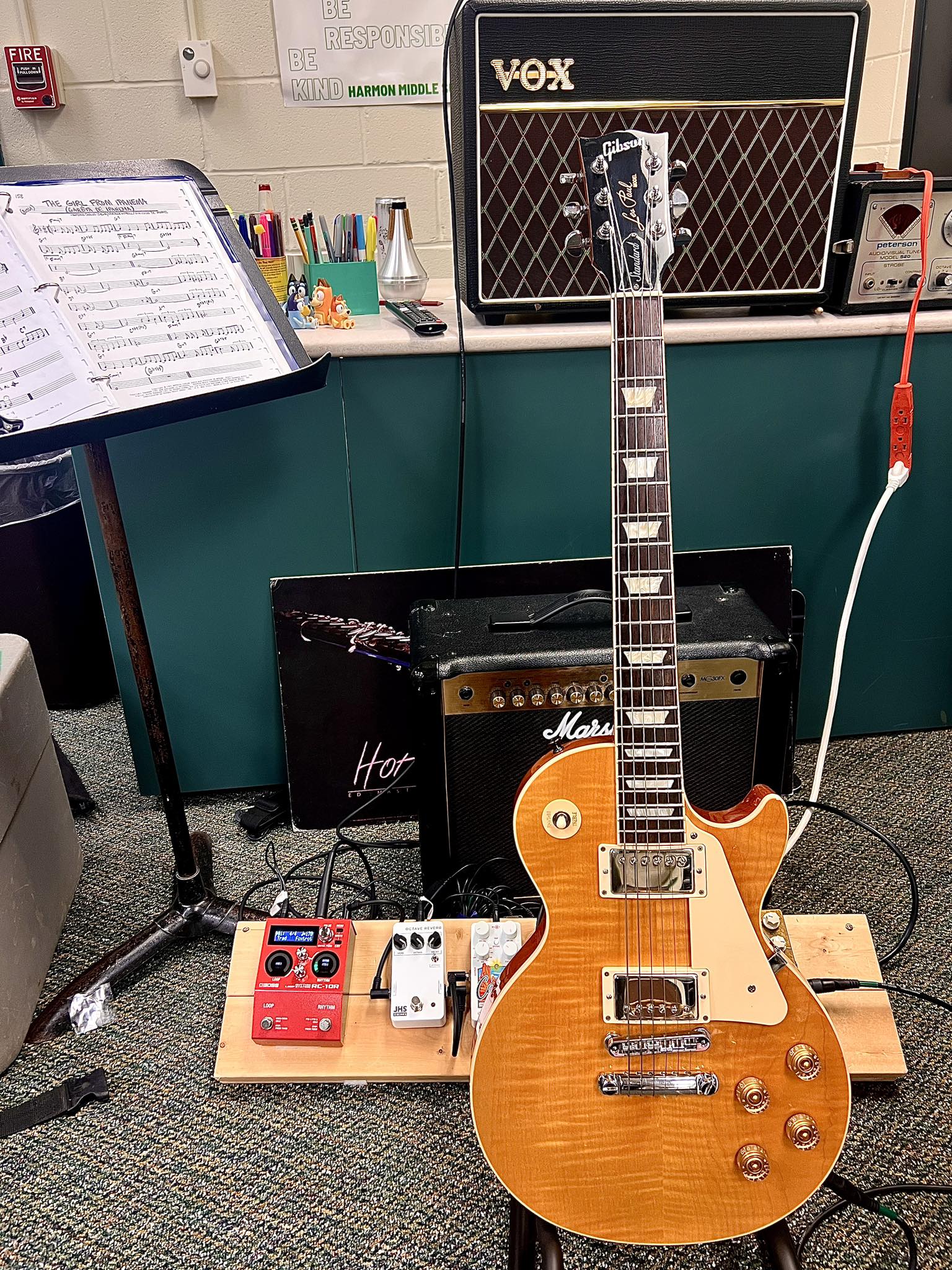 Now playing: 2000 Epiphone Japan Les Paul Standard LPS-90FB.