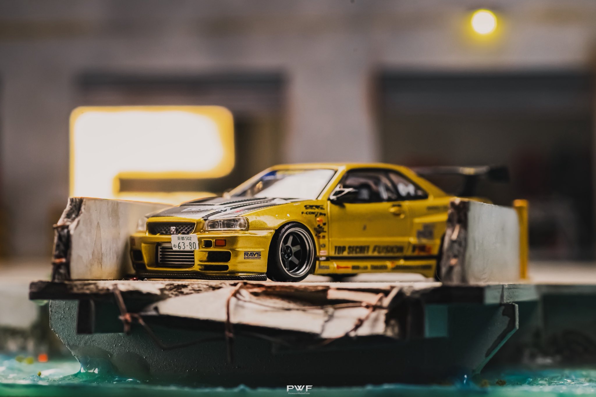 TopSecret Nissan GTR R34 model with TE37 wheels