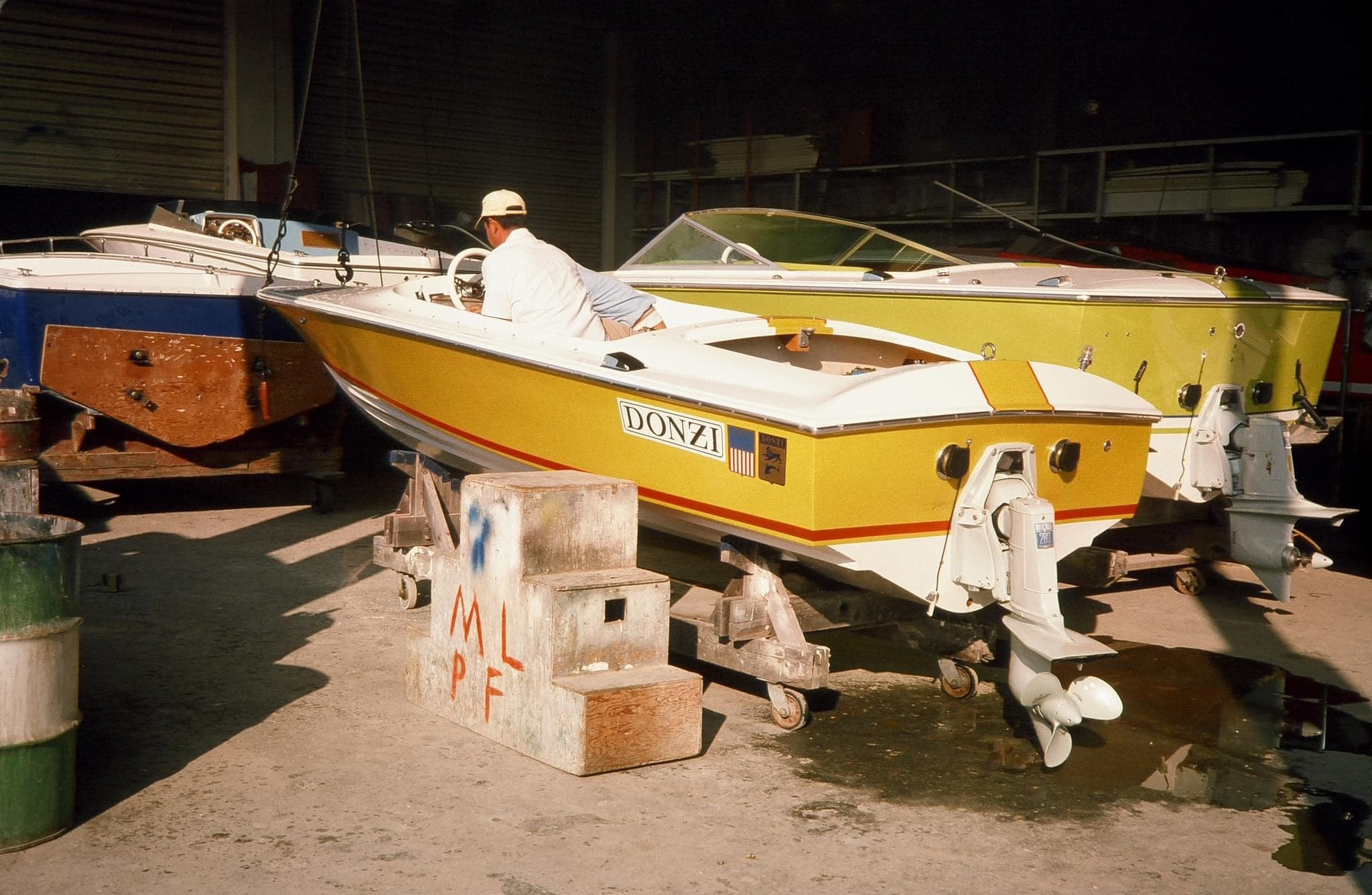 Donzi factory photos from 1974 featuring X18 and other boats