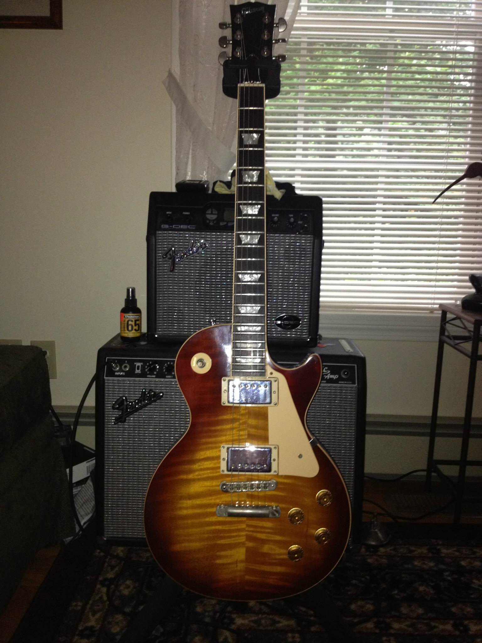 What is the value of a 99 Les Paul limited edition?