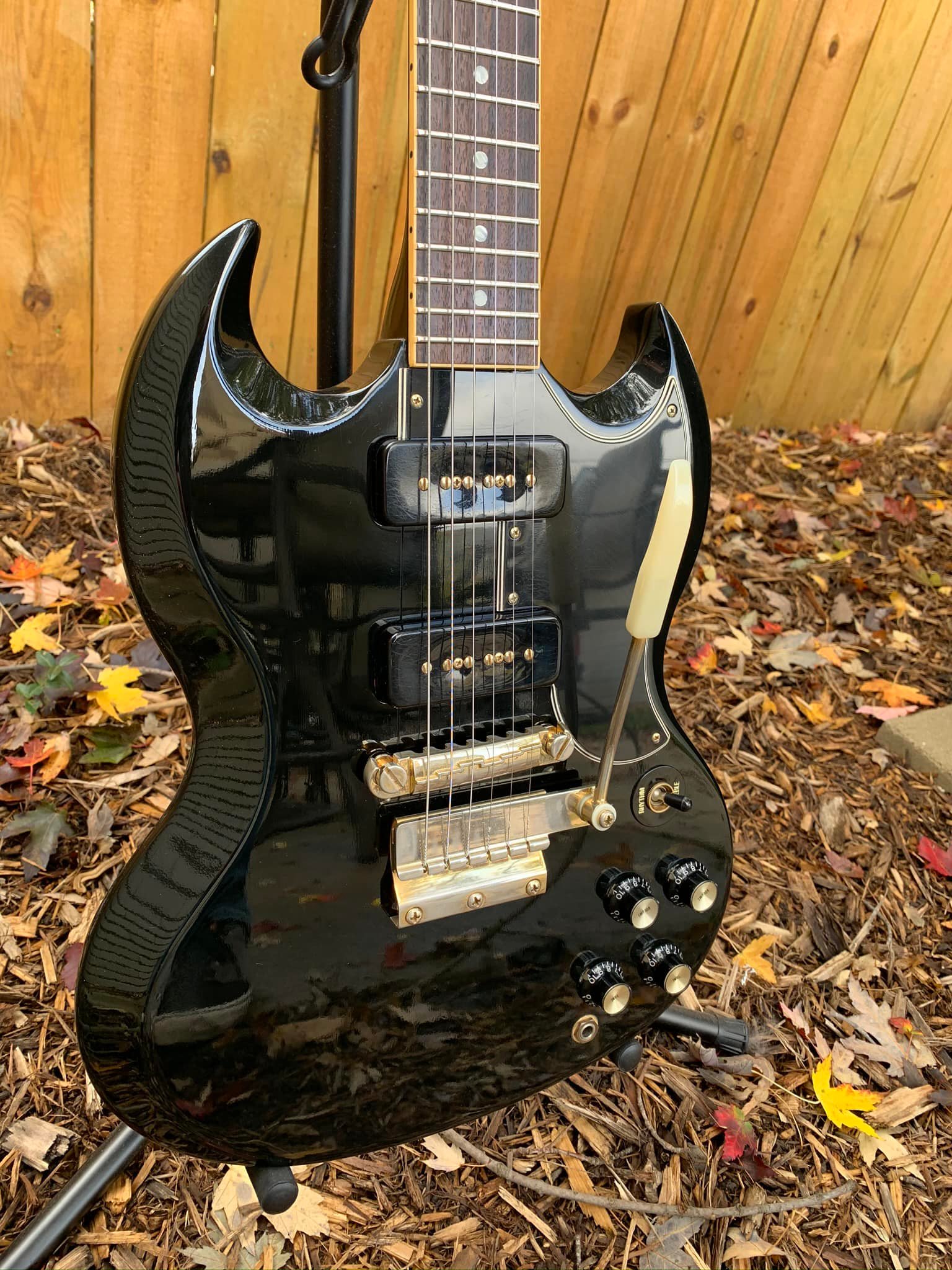 Unique 2004 Gibson SG Special with quilted mahogany body