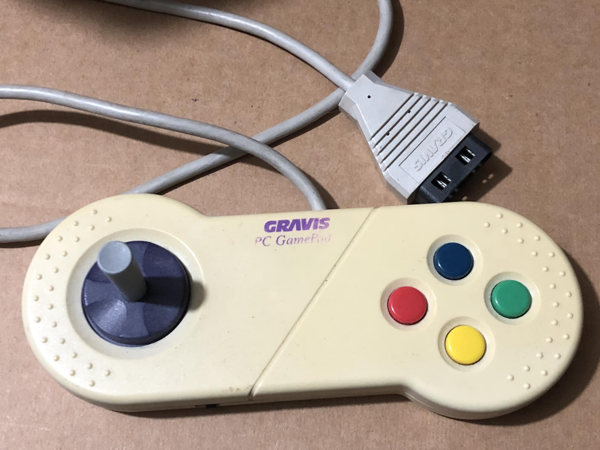 Retro Gaming with the Gravis PC Gamepad Controller