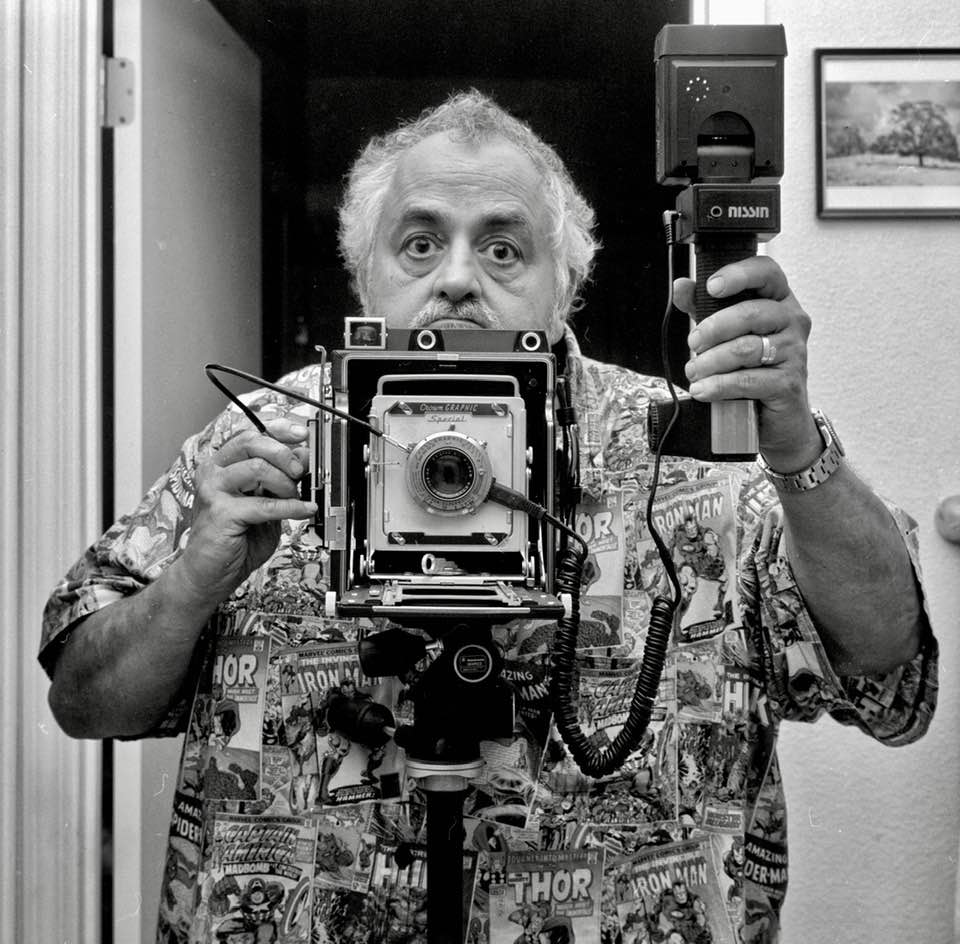 What are the characteristics of the Graflex Crown Graphic with