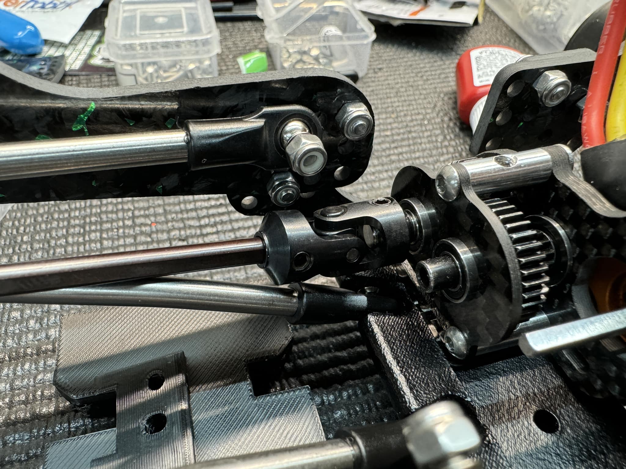 How to fix driveshaft issue with Dlux portal transmission and Fish 