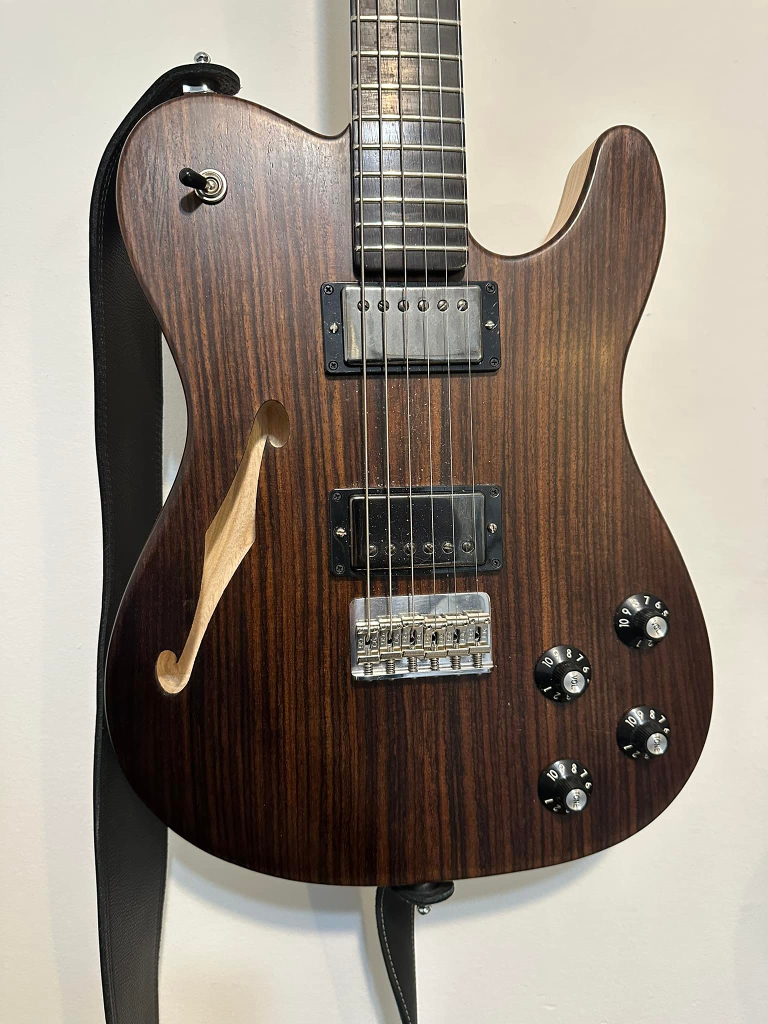 Warmoth Walnut Telecaster 太ネック NGD: Warmoth Walnut Tele | The