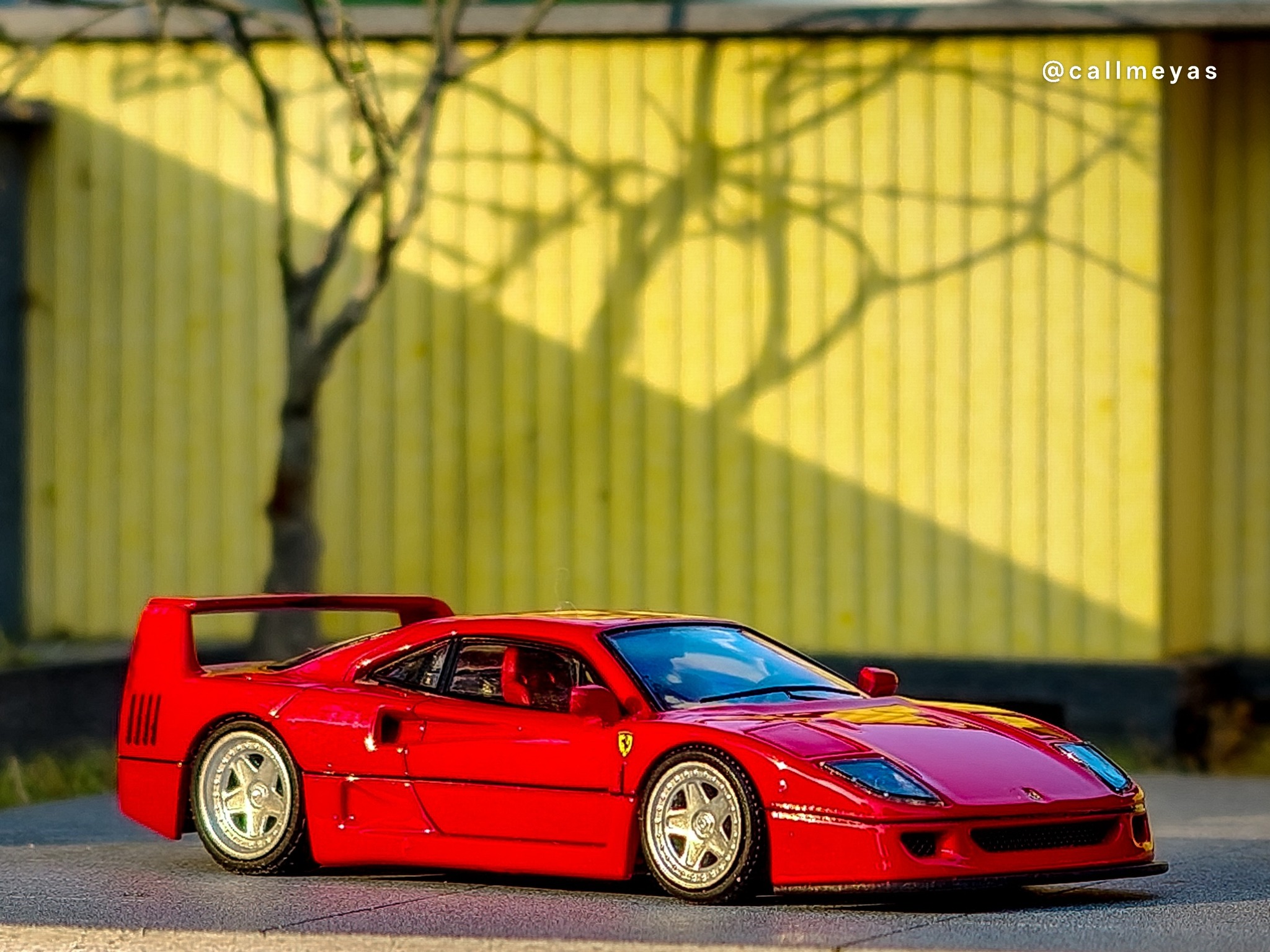 Collectors… Check out this amazing Ferrari F40 MakeUp lineup