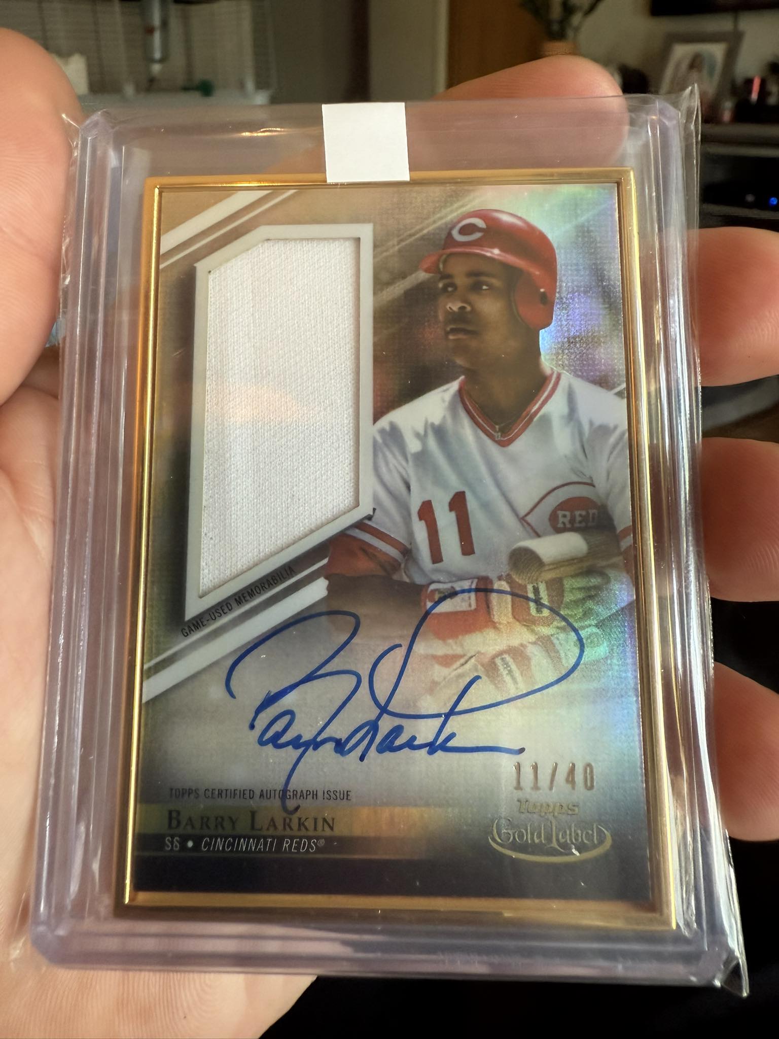 Barry Larkin number match Gold Frame auto patch I got from break 