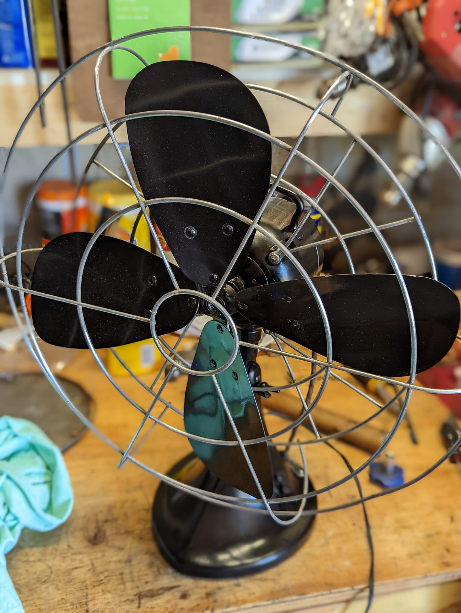 Hunter fan model cg-16 value and year?