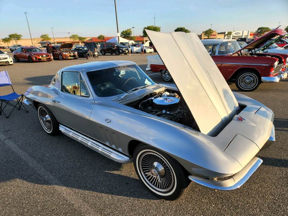 Two Best in Show cars tonight 8/8/22 1966 Corvette and 1969