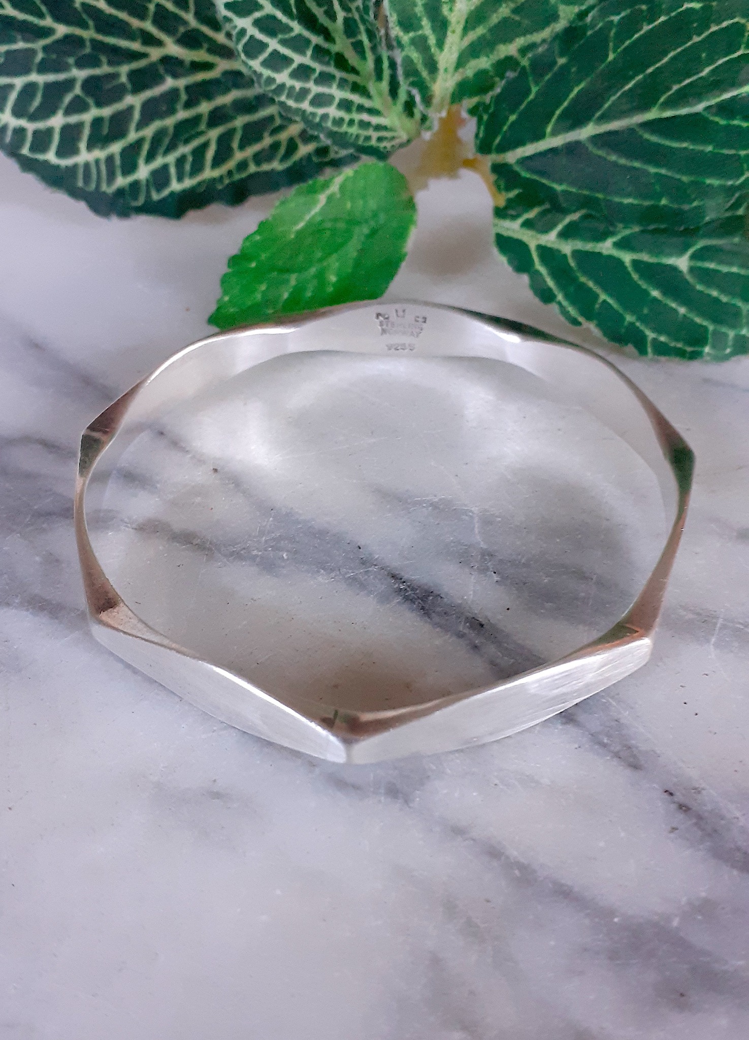 Who is the maker of this Norwegian hammered silver bracelet?