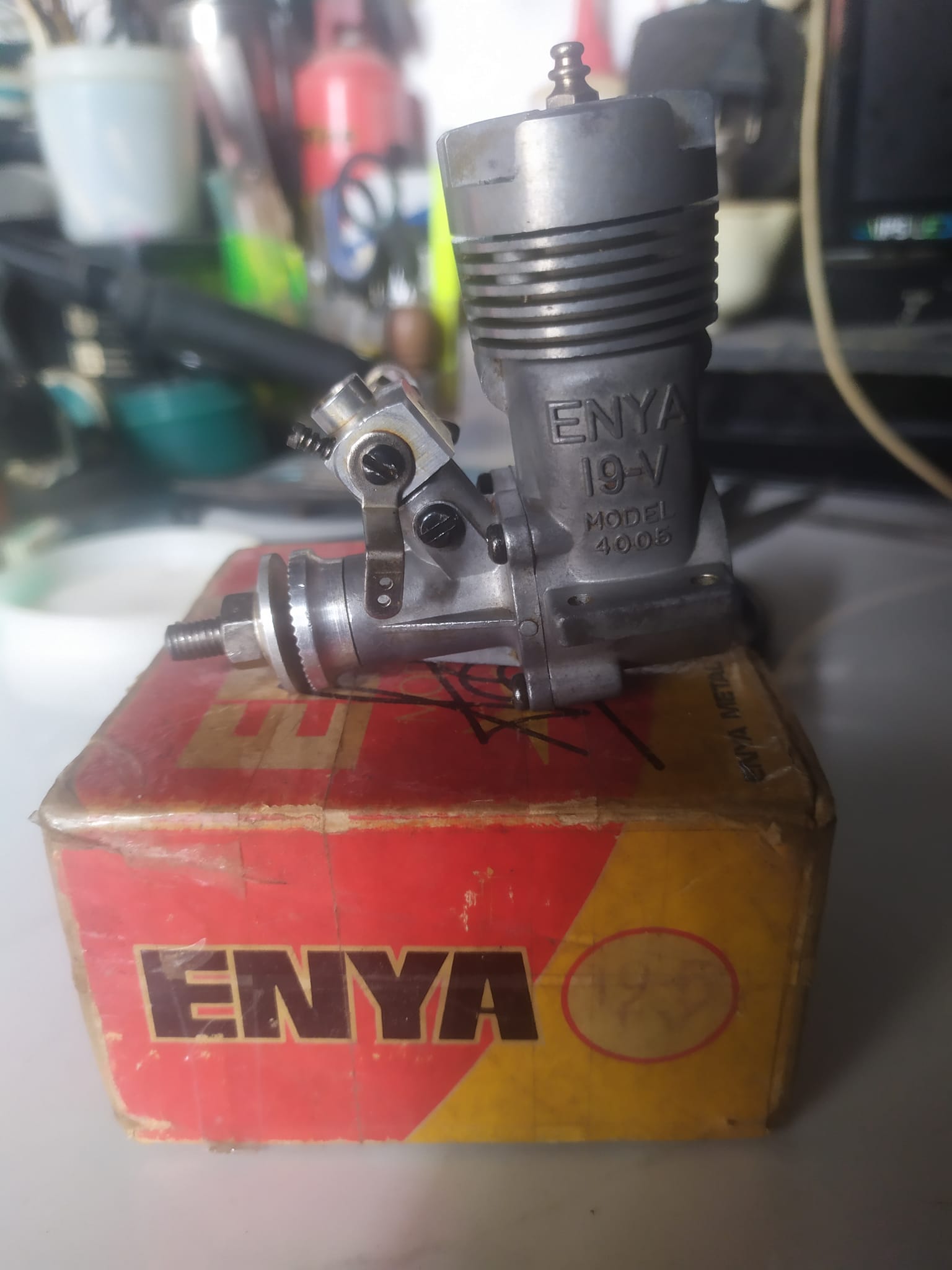 NIB the Special One ENYA VT-240 at 40cc.
