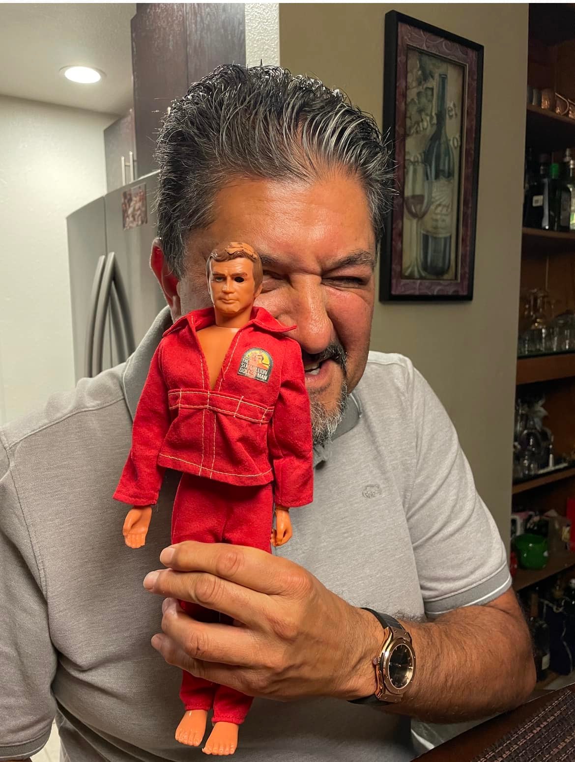 Aqui con hombre nuclear the six million dollar man