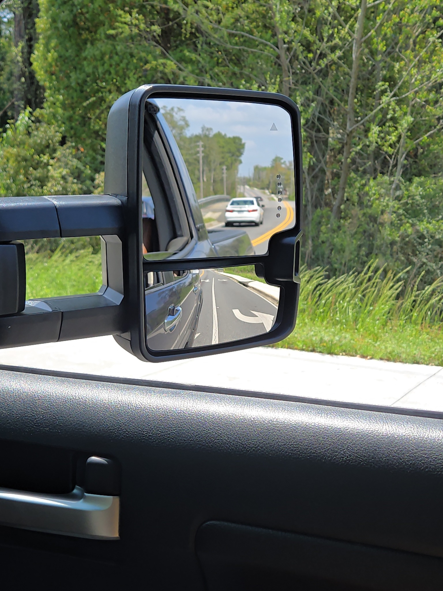Ford F-250 Super Duty Lower Towing Mirror Glass; Driver Side FL3Z-17K707-V (17-26 F-250 Super Duty w/ Towing Mirror Turn Signals) - Free Shipping