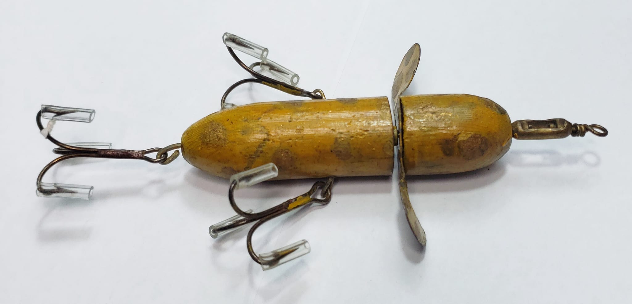 antique fishing hooks nj WOODEN LURE 5" Hand/Homemade GREEN & SILVER Minnow PAT  Get A Grip & More sizes may vary Unique vintage fishing hooks found