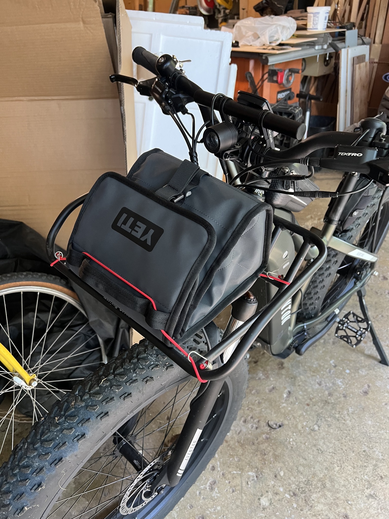 yeti bike bag Insulated Carrier Designed for Rambler 26oz Water Bottle with Large Storage Pocket, Hand Strap and Padded Shoulder Sling, Travel Sleeve for Phone Storage and Accessories (Neoprene) : Sports & The YETI Crossroads 29L Luggage is the perfect travel companion for your next adventure Bicycle Yeti Saddle Bags Small