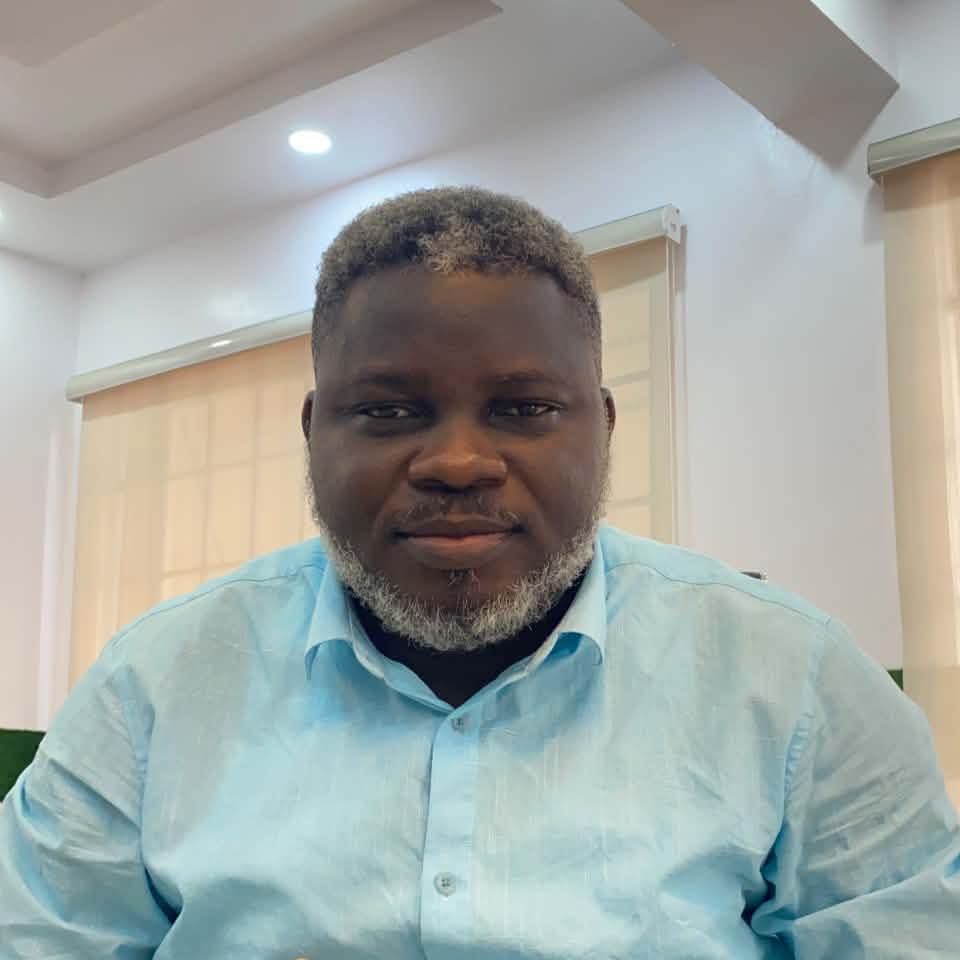 Do you need a website design, but you... - Oluwanishola Akeju | Facebook