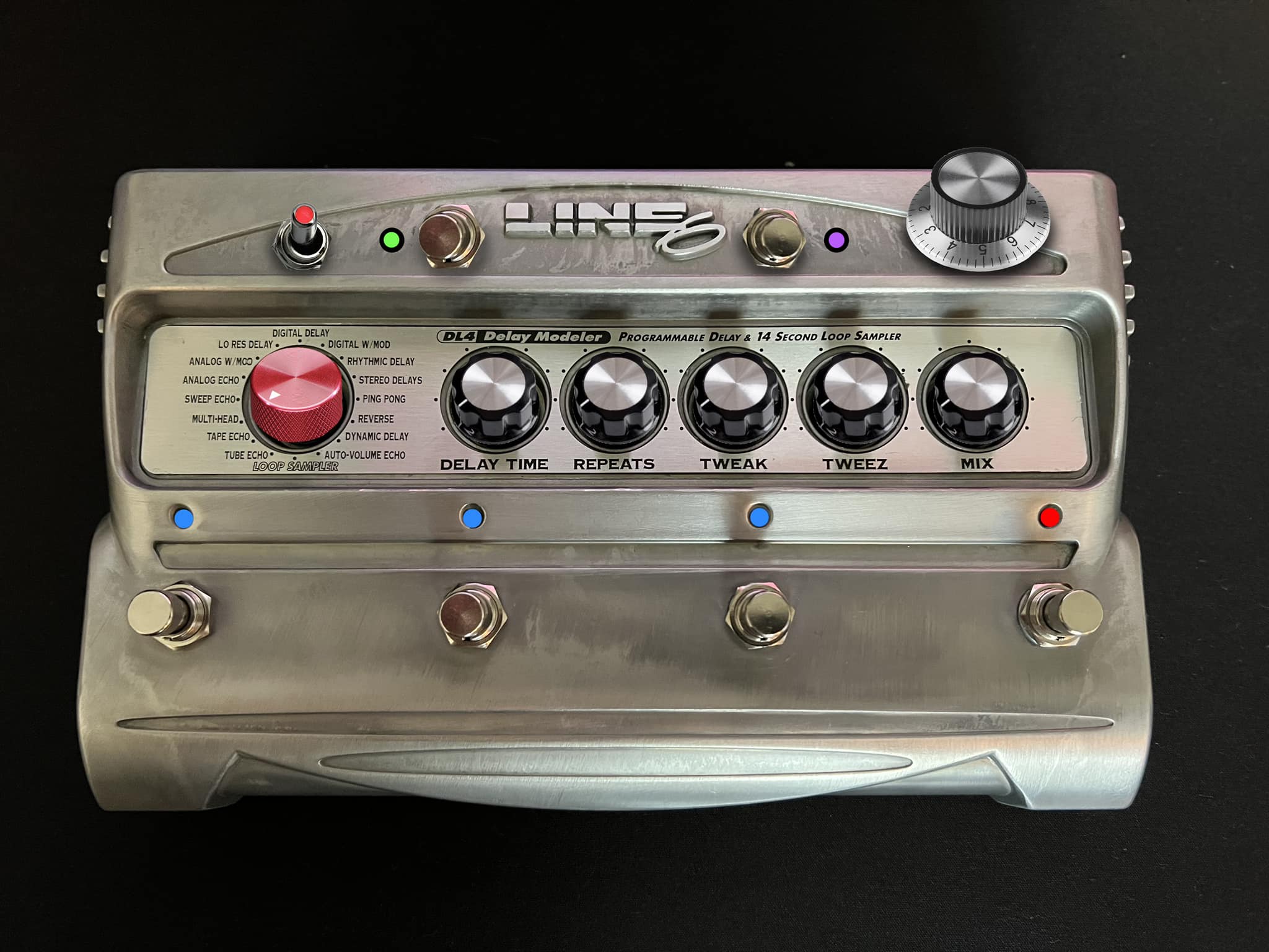 Showcasing modified line 6 dl4 pedalboard
