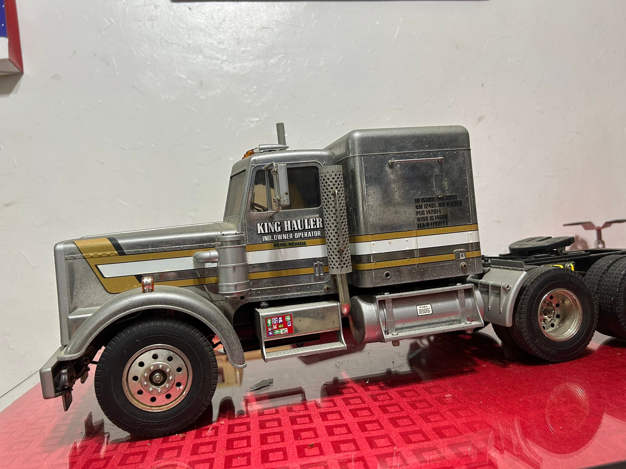 Restoring 1996 Tamiya King Hauler Metallic Edition