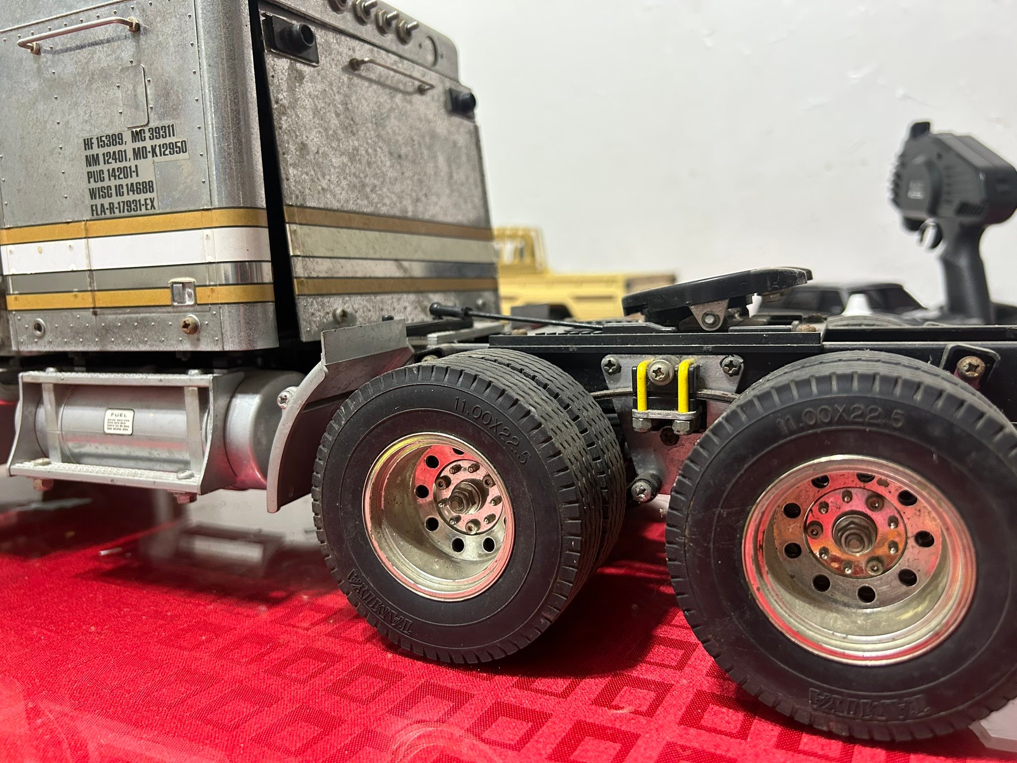 Restoring 1996 Tamiya King Hauler Metallic Edition