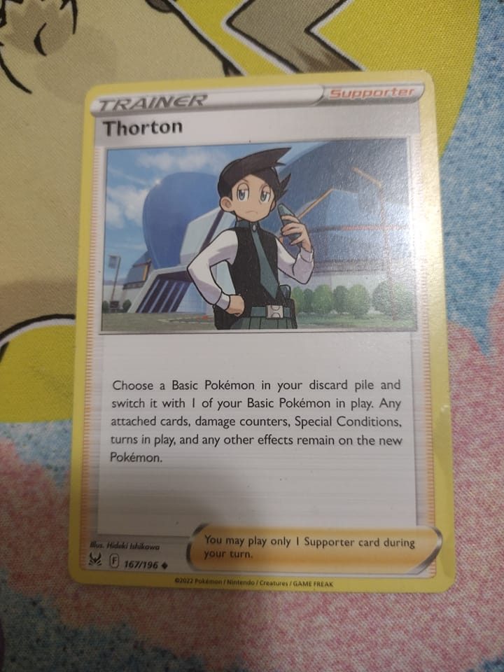 thorton pokemon card Pokmon TCG Trainer Playset taken of our stock. Thorton (Full Art) - 195/196