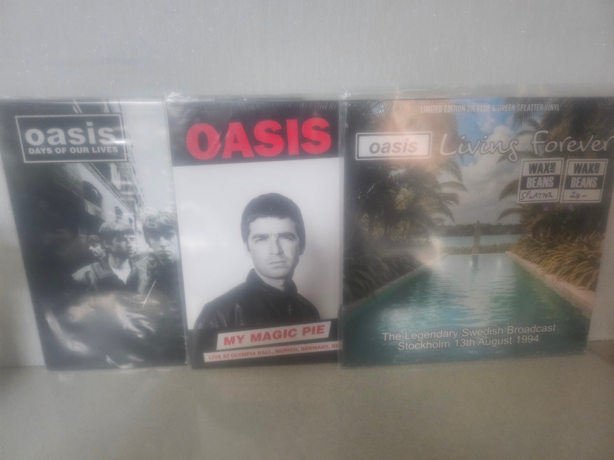 Few bootlegs I own. Any recommendations to buy ?? Oasis