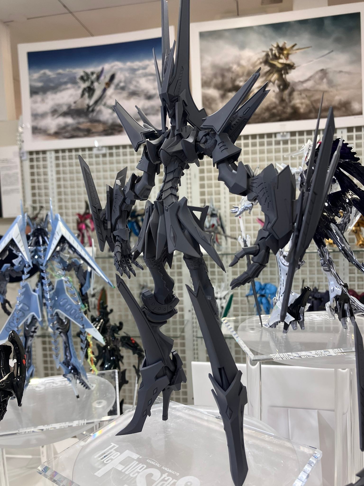 An affordable Gothicmade kit. What are you waiting for? XD