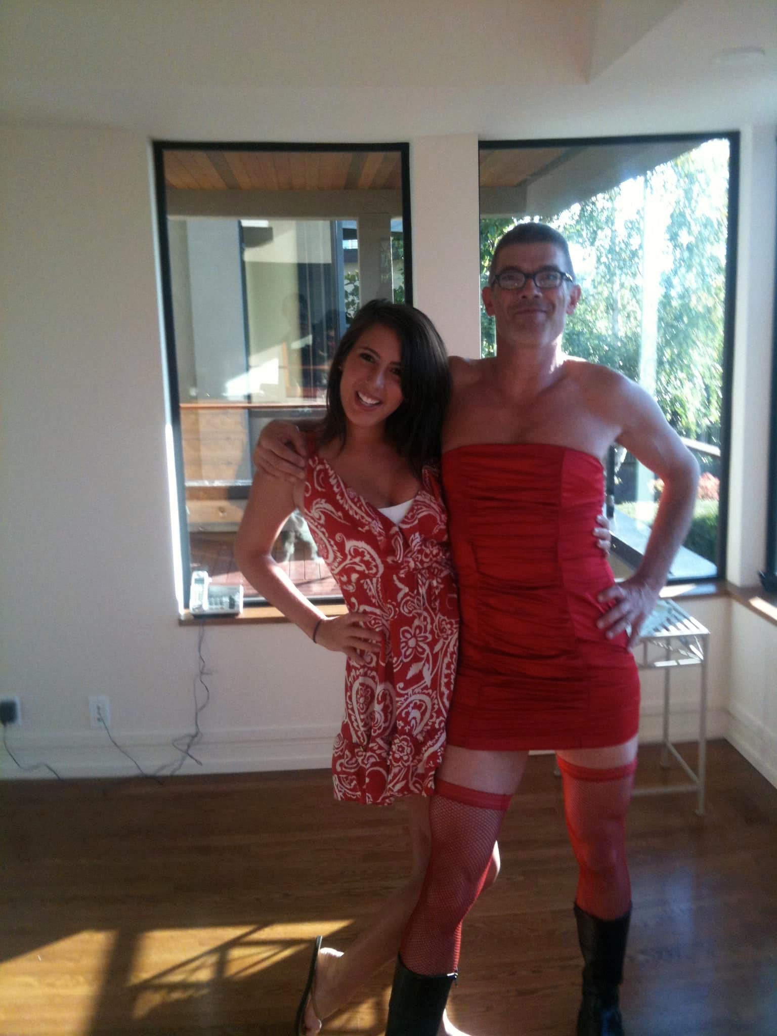 Going out tonight!! Found my red dress!!!!! 👠👠👠