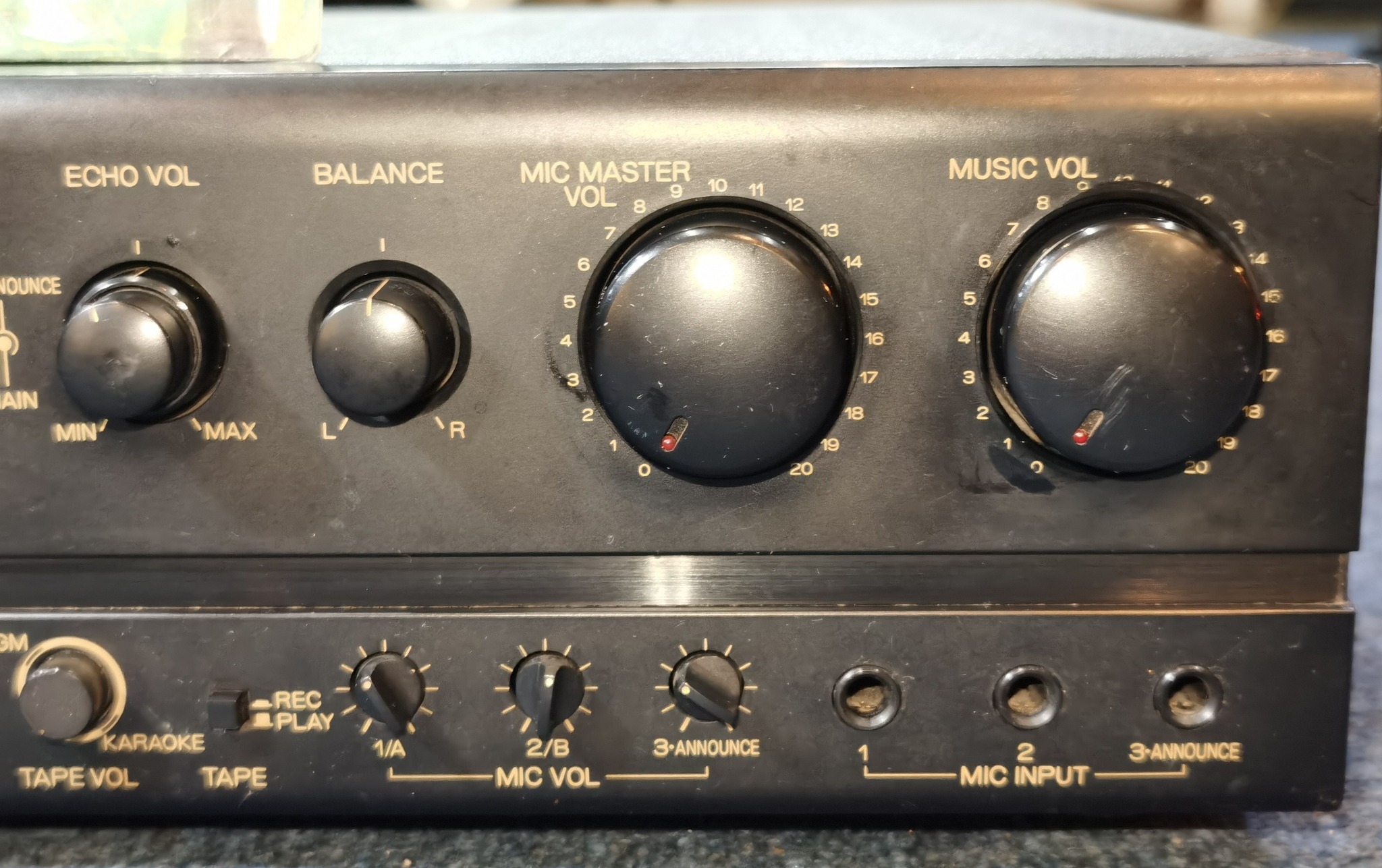 Sold out 已售出 BMB DA-X2 Stereo Karaoke Mixer Amplifier Made in Japan