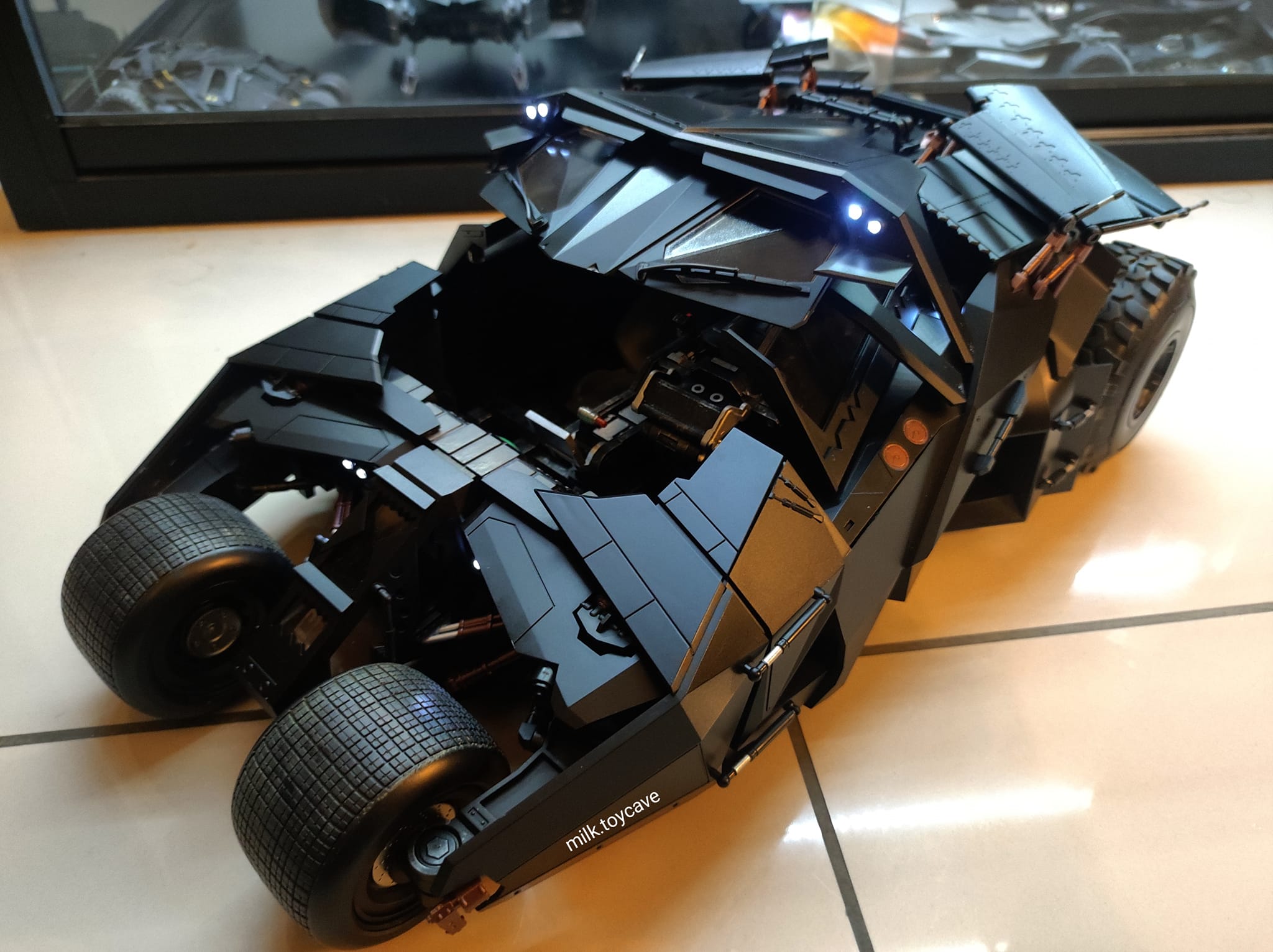 Tdk Tumbler Hot Toys 1/6 Batman The Dark Knight TDK Batmobile 